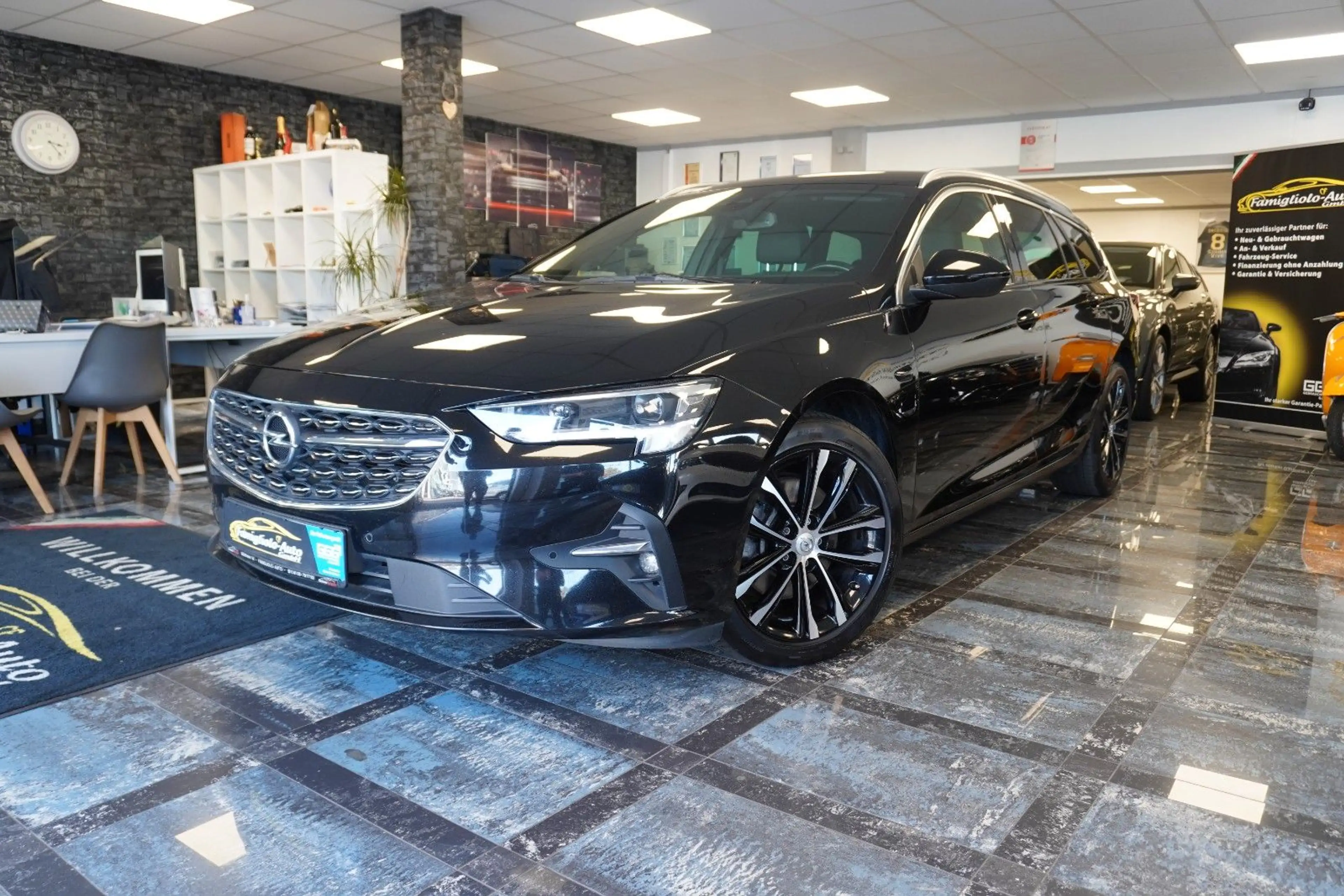 Opel Insignia B Sports Tourer Ultimate/LED/Navi/Kam