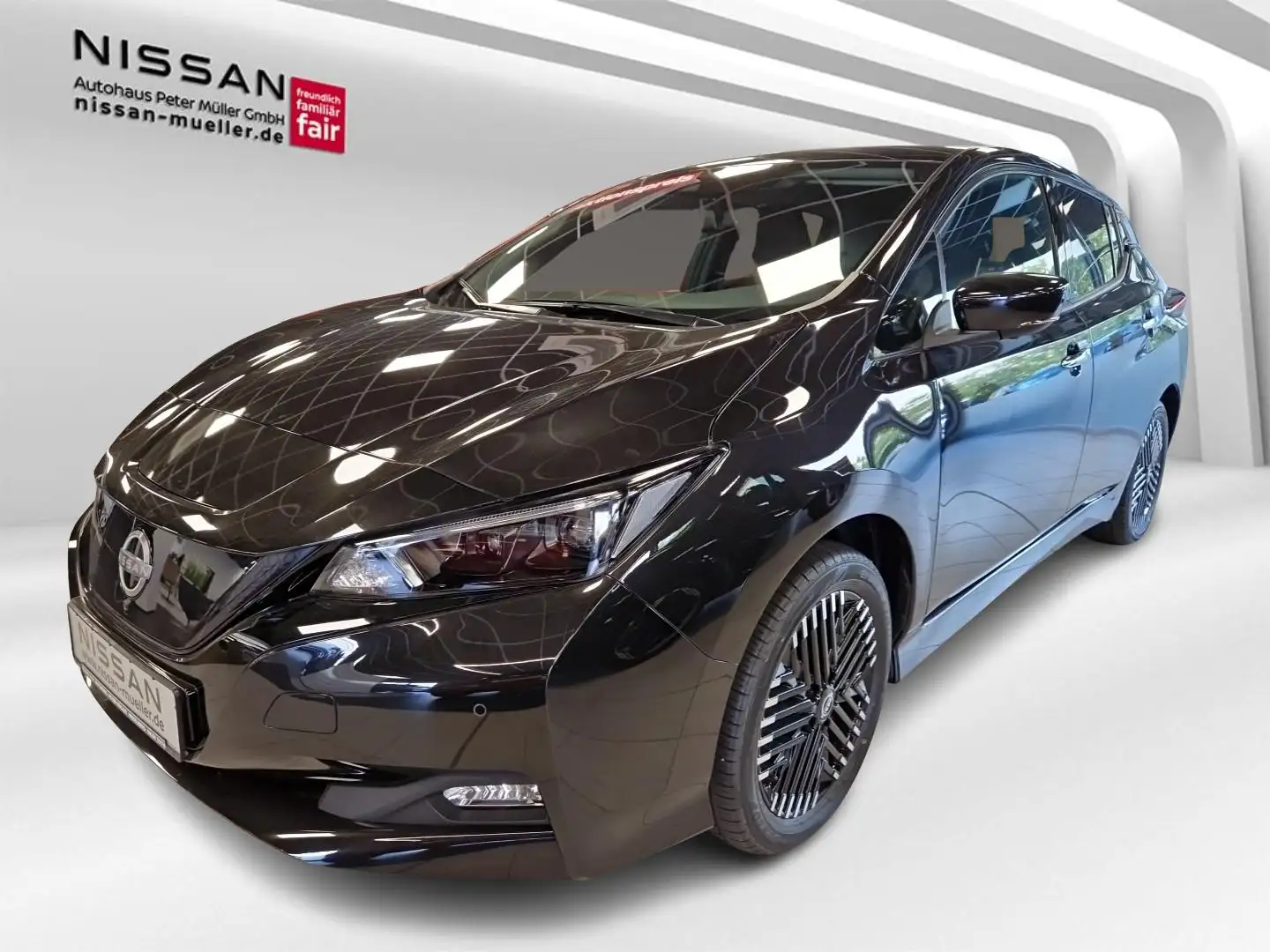 Nissan Leaf N-Connecta e+ 59kWh inkl. Batterie LED Winter Black - 1
