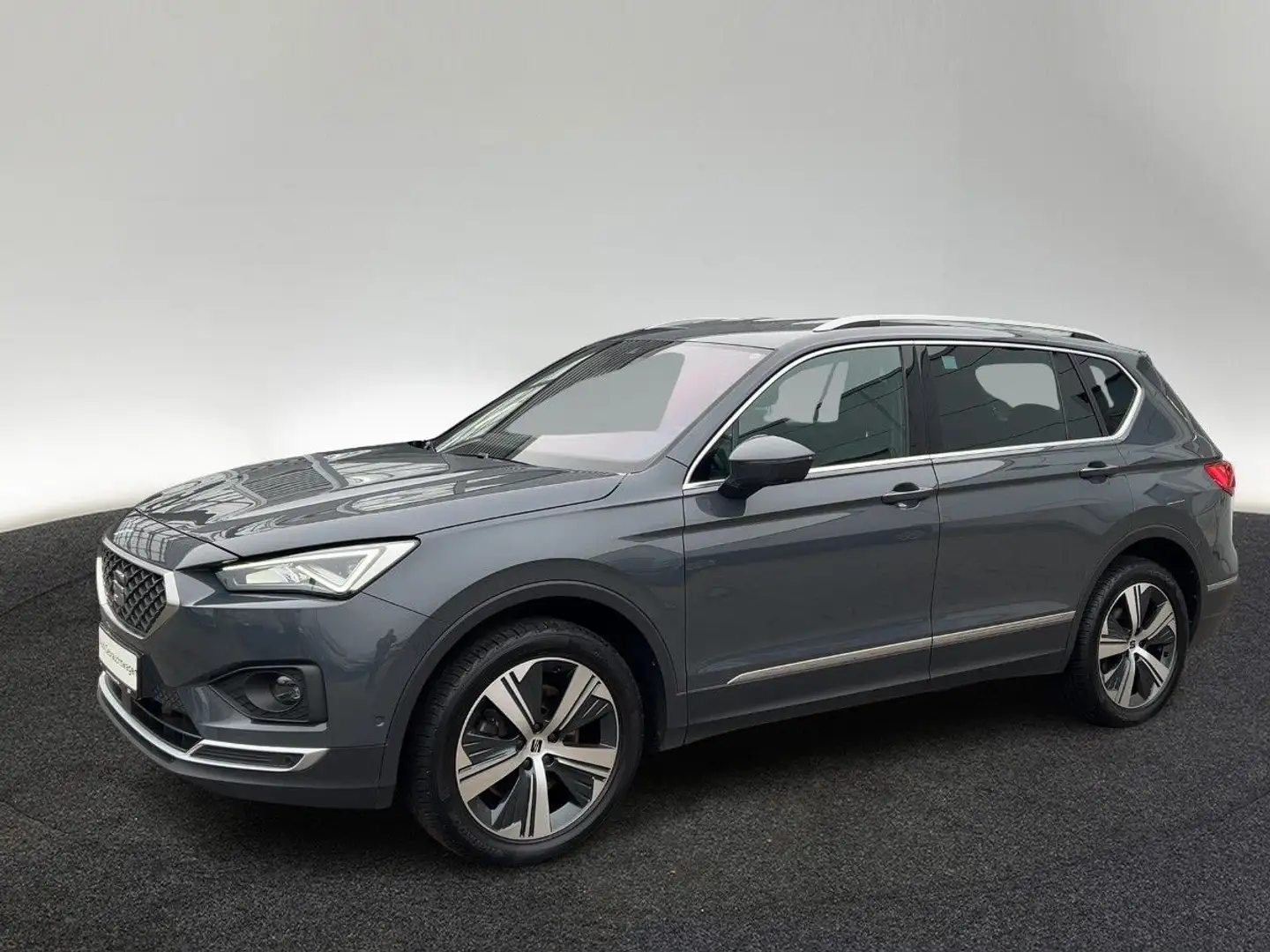 SEAT Tarraco 2.0 TDI Xperience 4Drive DSG AHK Beats N Grau - 2
