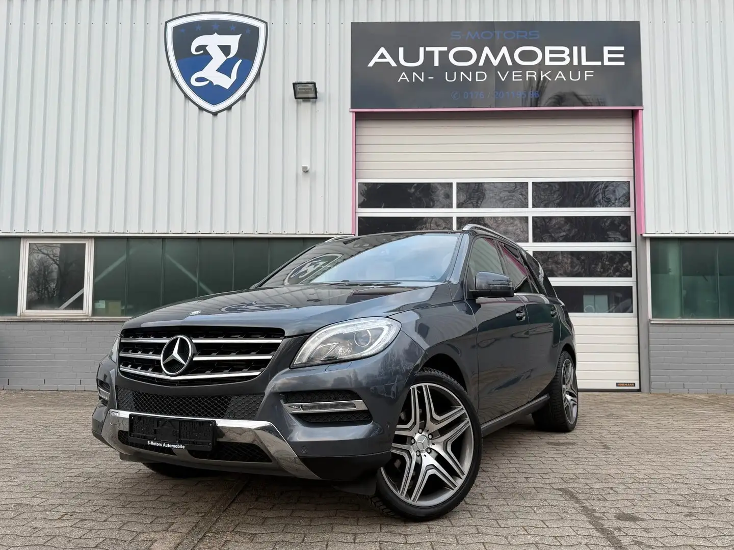 Mercedes-Benz ML 350 CDI/PANO/AHK/SITZBELÜ/21ZOLL/KAM Gri - 1