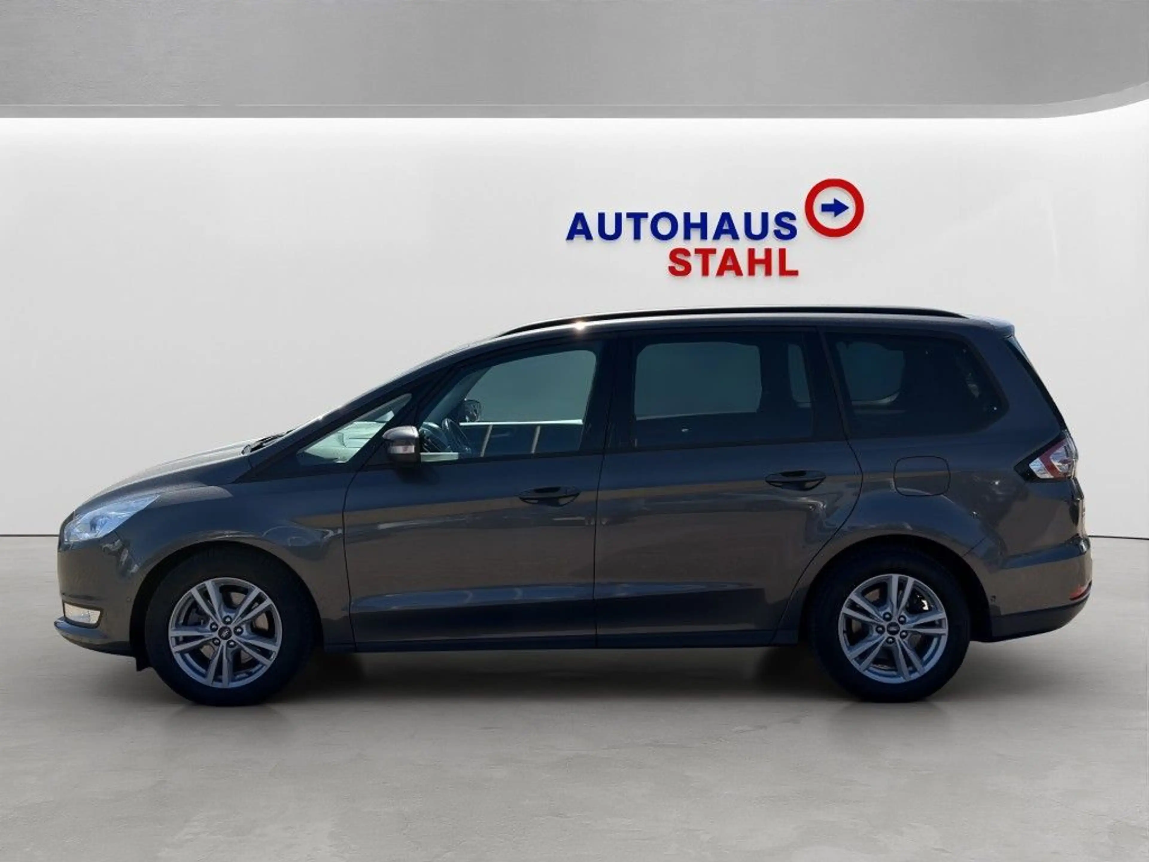 Ford Galaxy 1.5 EcoBoost Start-Stopp Business Edition — photo 2