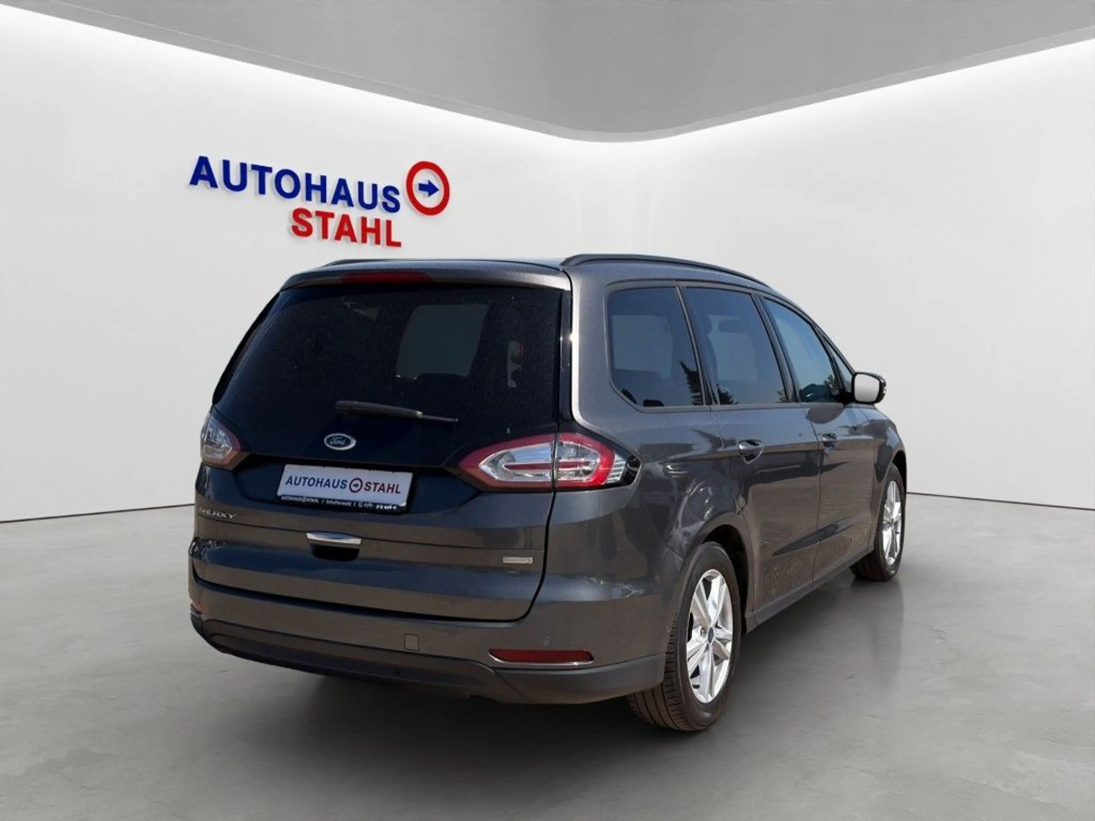 Ford Galaxy 1.5 EcoBoost Start-Stopp Business Edition — photo 6