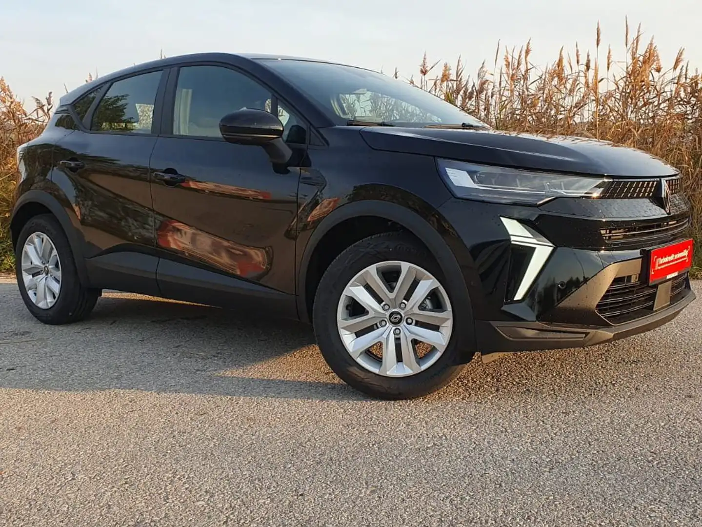Renault Captur Evolution*KOMFORT PAKET-SITZHEIZUNG* Nero - 2
