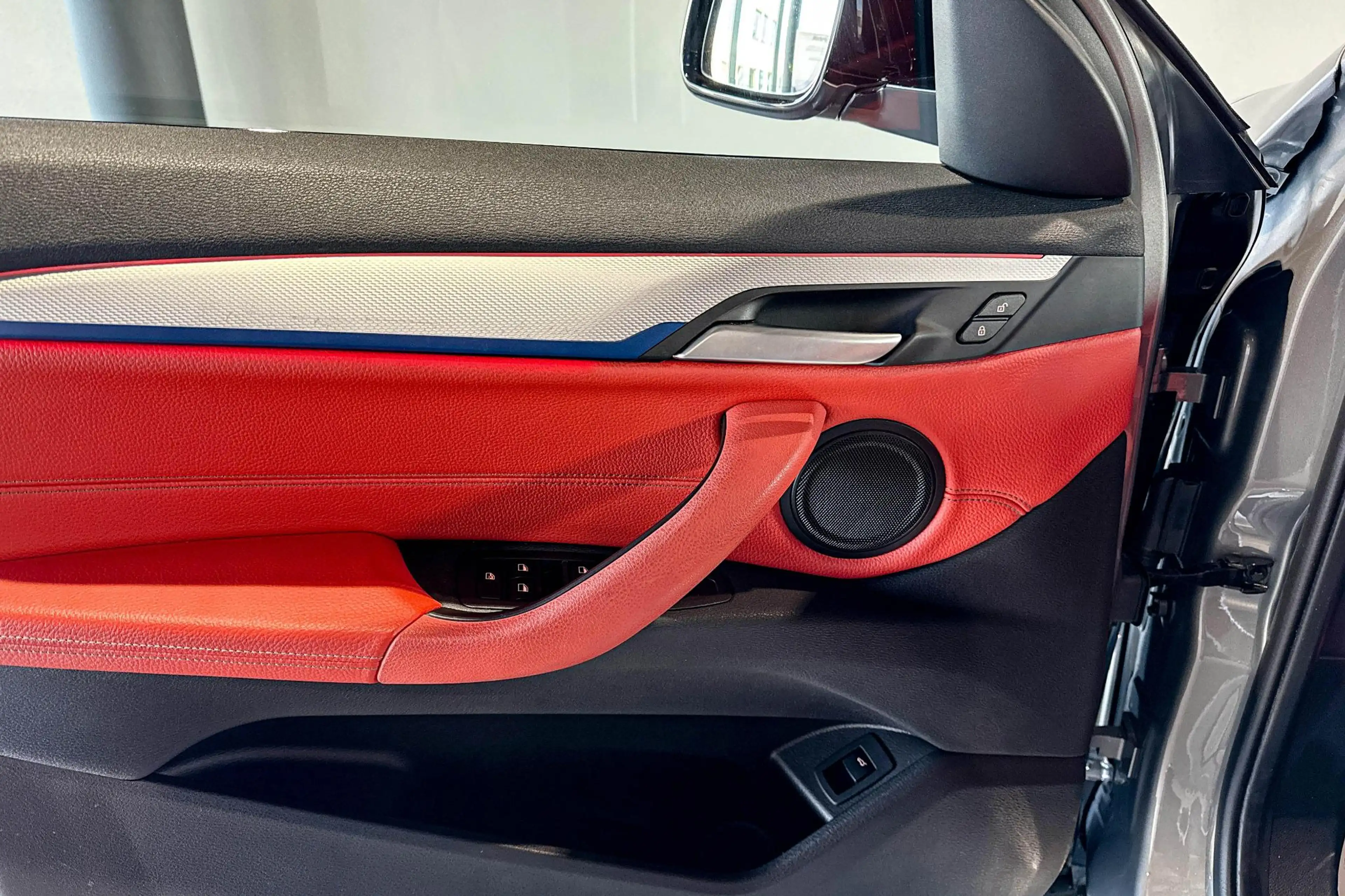 BMW X2 sDrive20i Business Edition Plus | M Sport | Glazen — photo 10