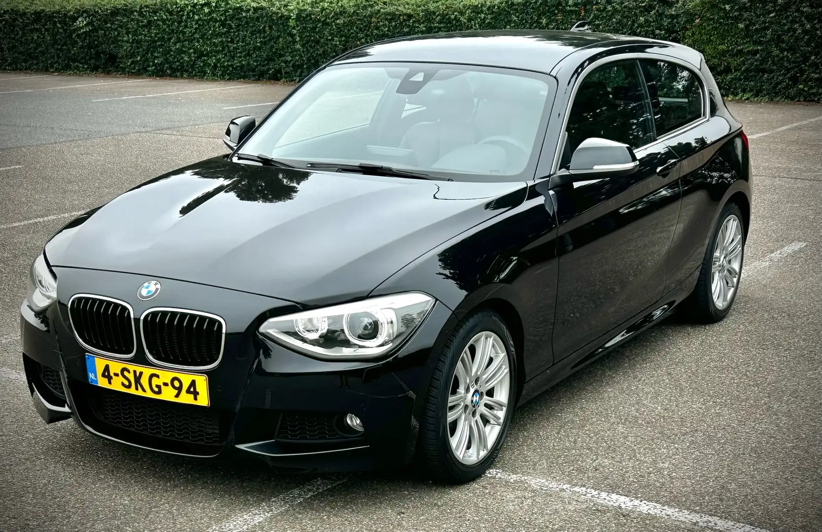 BMW 1er M Coupé 114i Upgrade Edition M Pakket Zeer Netjes Black - 1