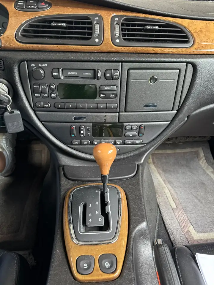 Jaguar S-Type 3.0 V6 Executive, foto 6