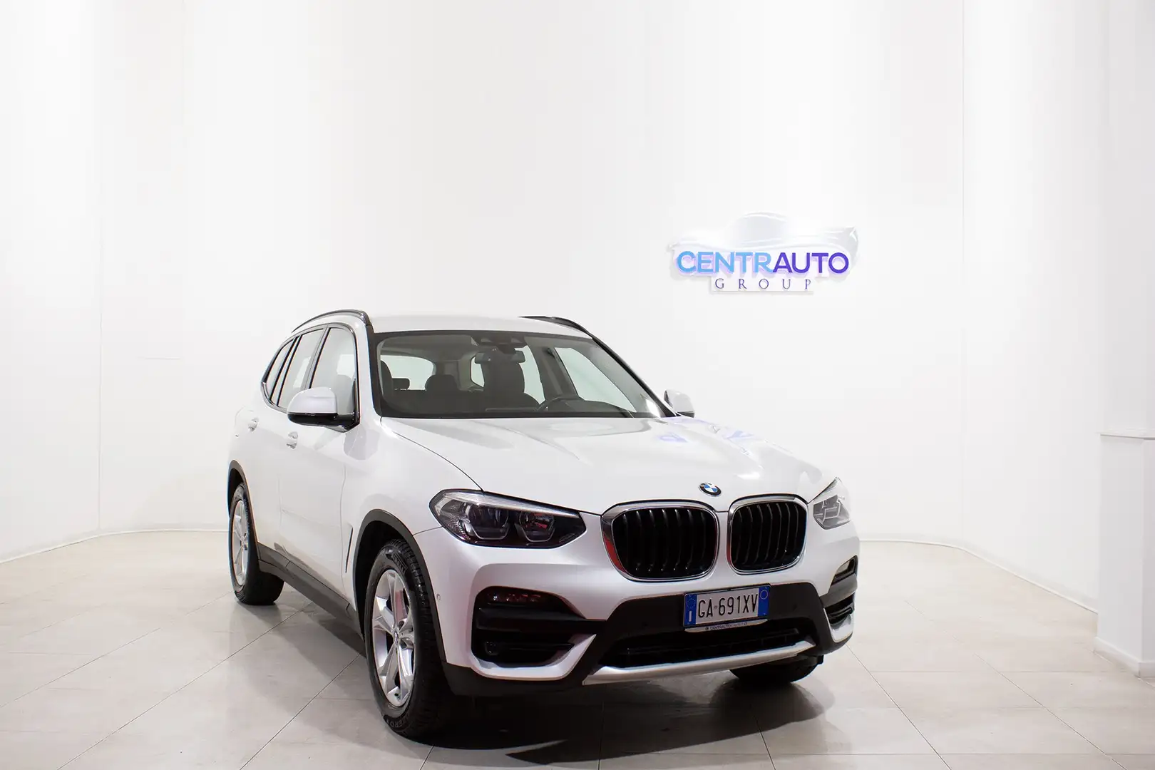 BMW X3 xDrive20d Business Advantage 190cv Autom. Bílá - 1