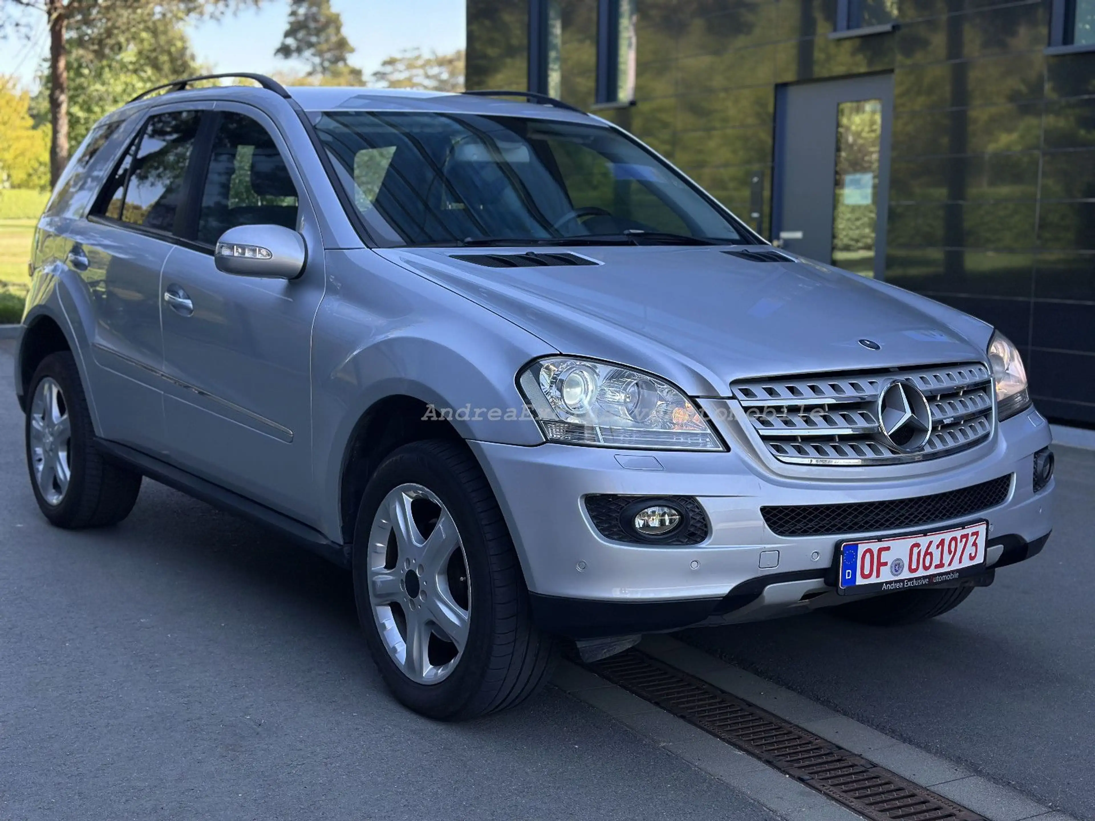 Mercedes-Benz ML 320 CDI 4 Matic Sportpaket AHK 12 M Garantie — photo 4