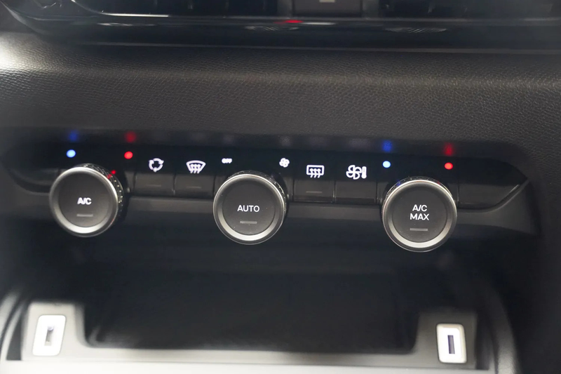 Citroen C4 You 50kWh 3-fase [ LED Navi Apple / Android Camera — photo 8