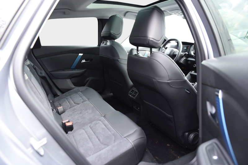 Citroen C4 X — photo 7