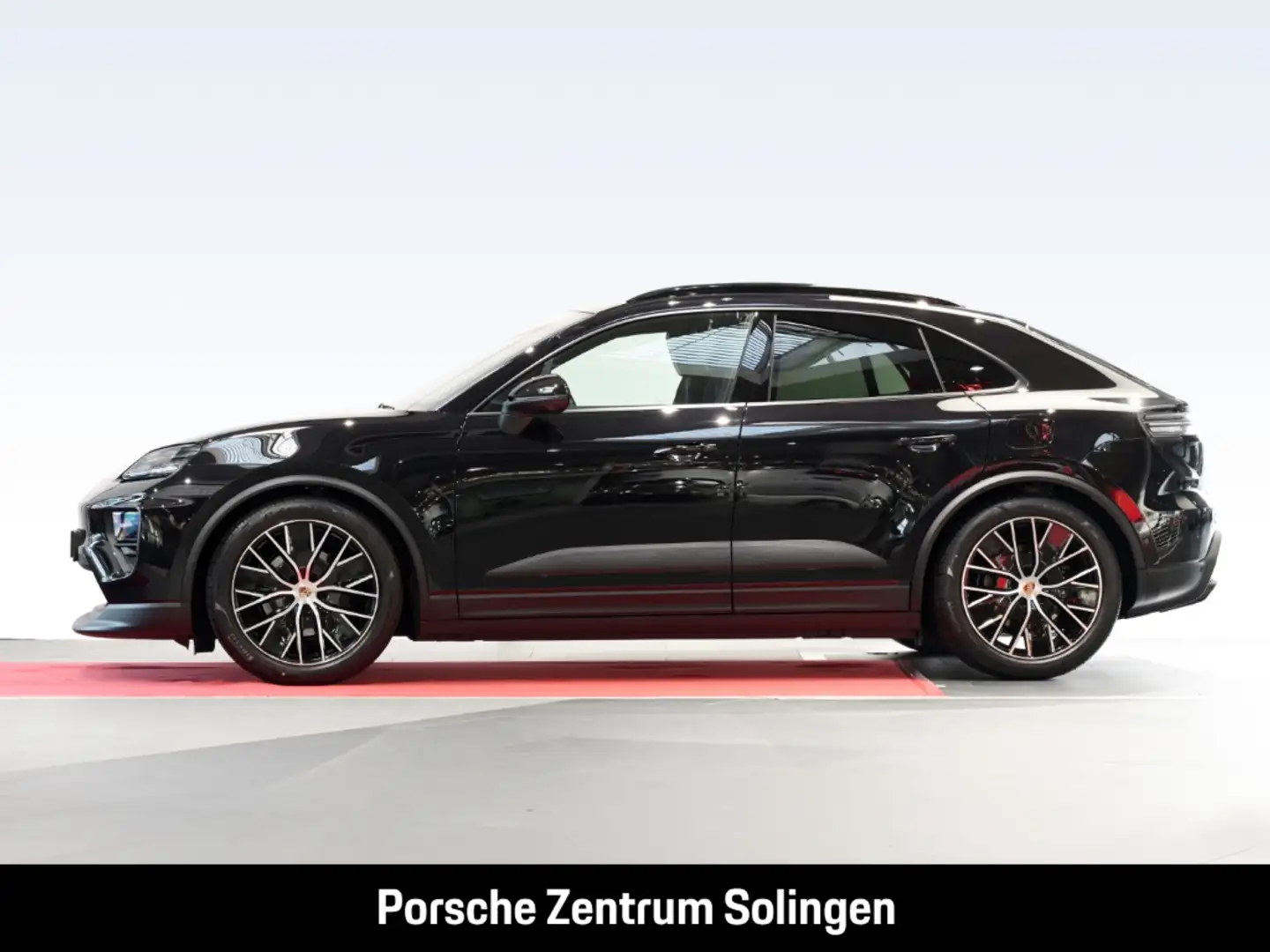 Porsche Macan 4 LUFT PANO MATRIX 21'' AHK Schwarz - 2