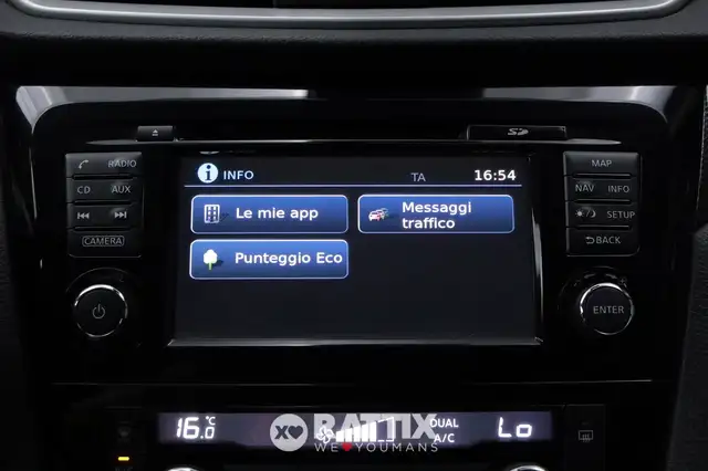 Nissan X-Trail view 22