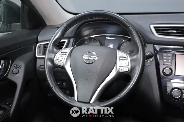Nissan X-Trail view 12