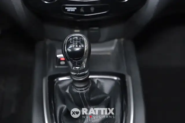 Nissan X-Trail view 26