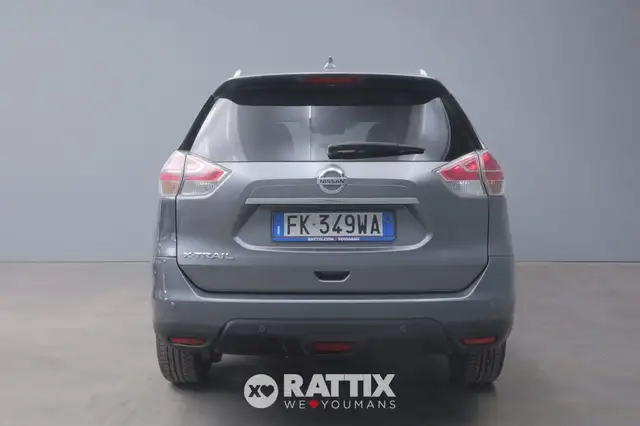 Nissan X-Trail view 6
