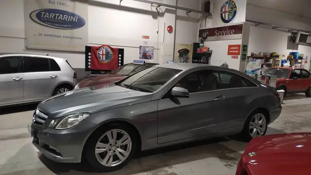 Mercedes-Benz E 250
