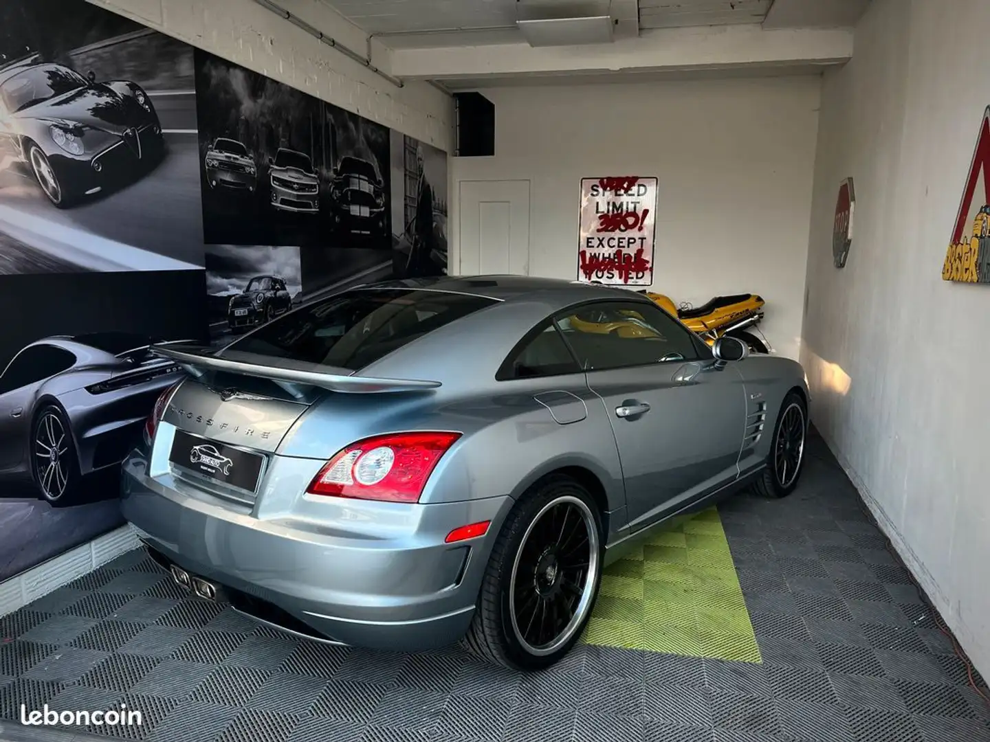 Chrysler Crossfire 3.2 srt-6 bva Grijs - 2