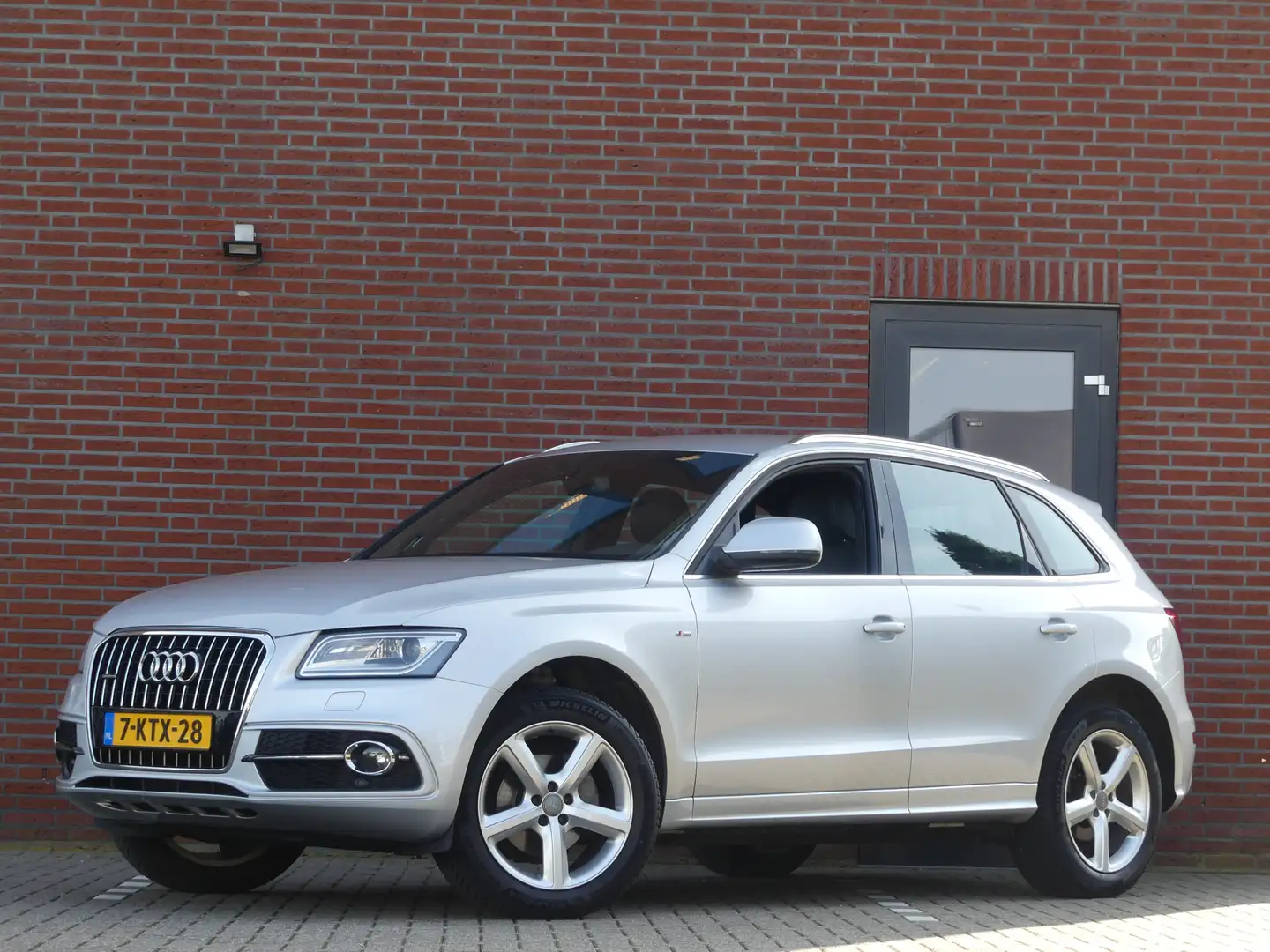 Audi Q5 2.0 TFSI quattro Pro Line S / Dealer onderhouden Gris - 1