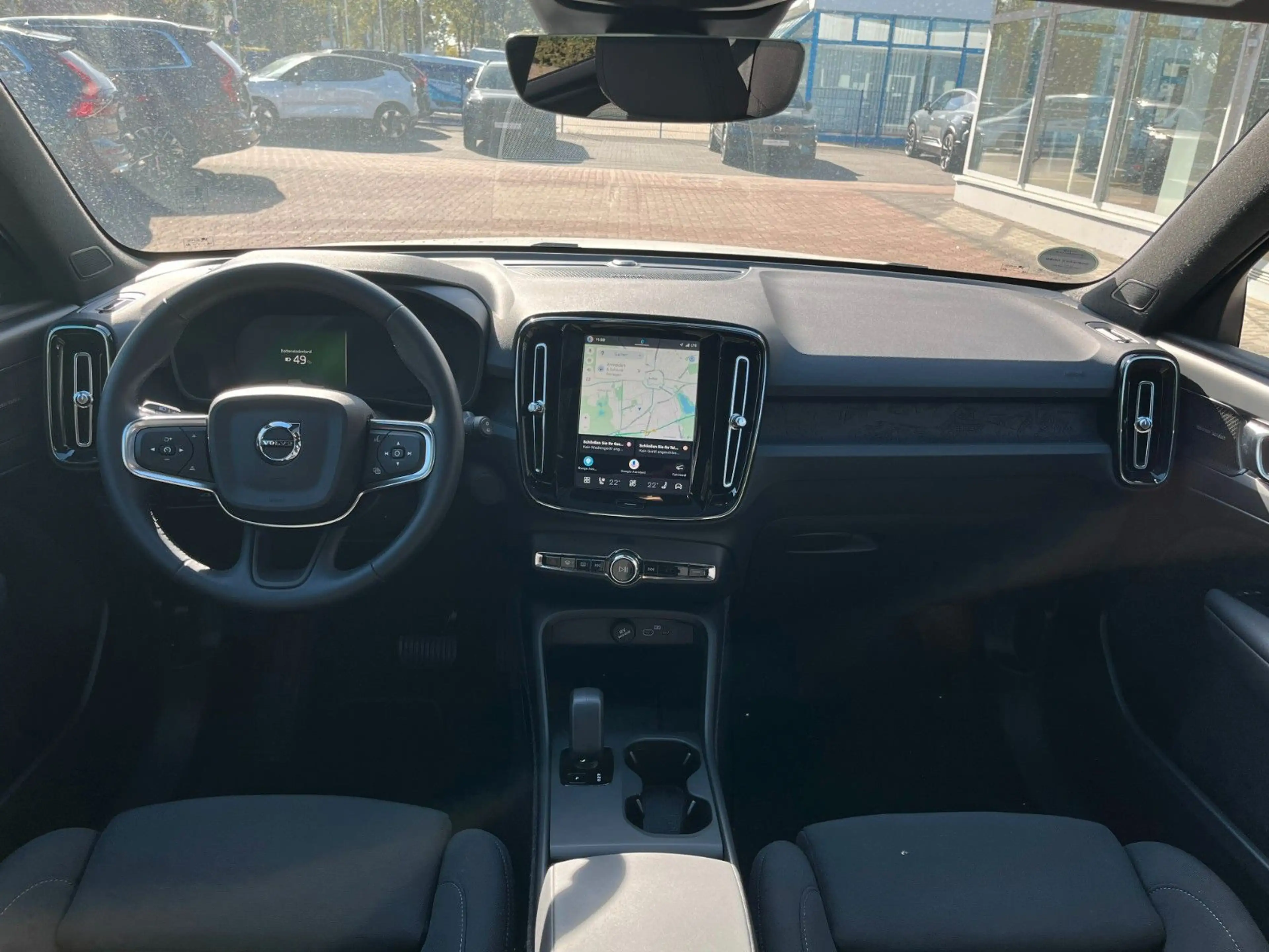 Volvo EX40 Plus Black Edit. Single Motor Ext Range — photo 14
