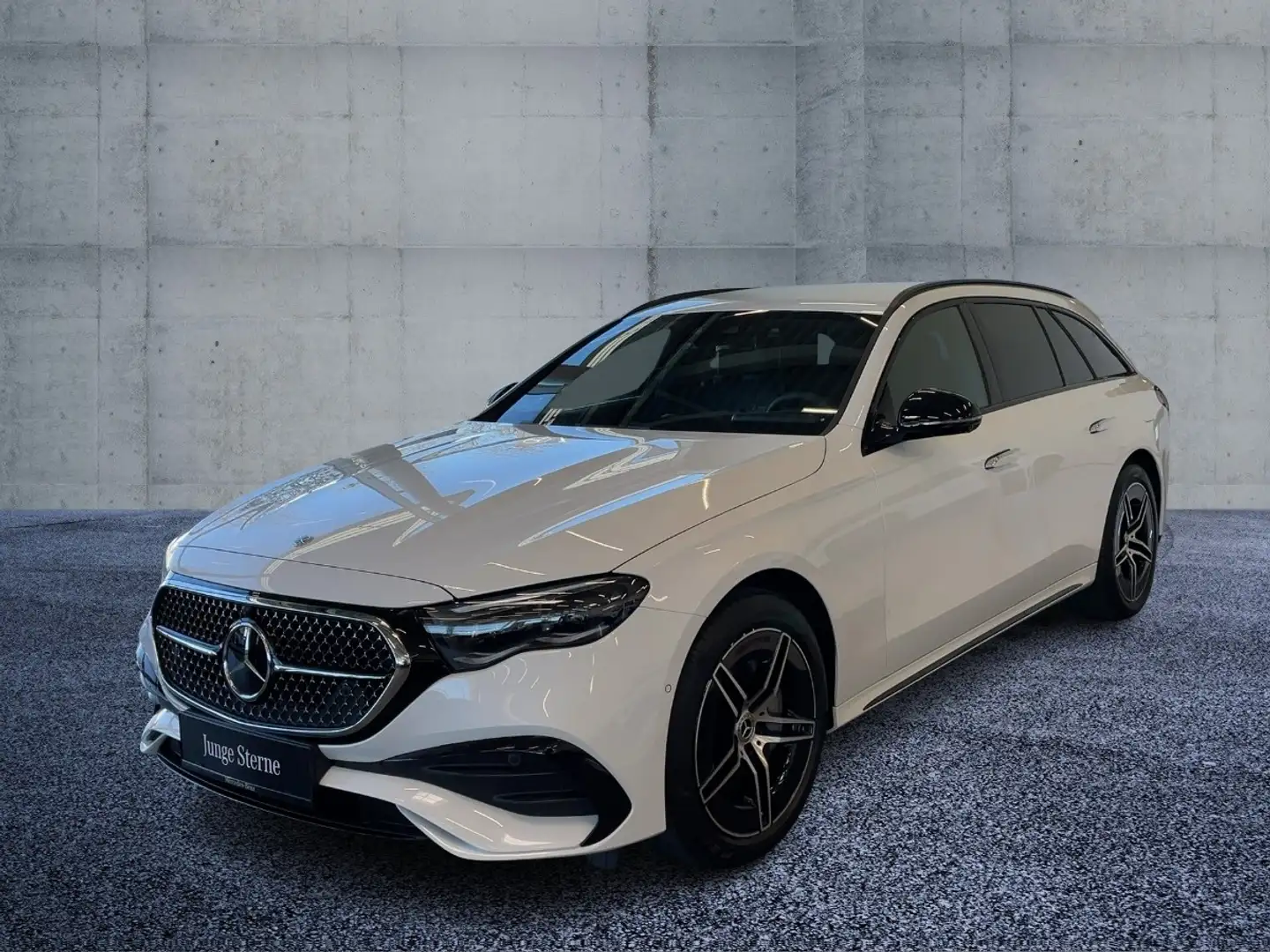 Mercedes-Benz E 300 de 4MATIC T-Modell mit EQ Hybrid Technologie Öster Wit - 2
