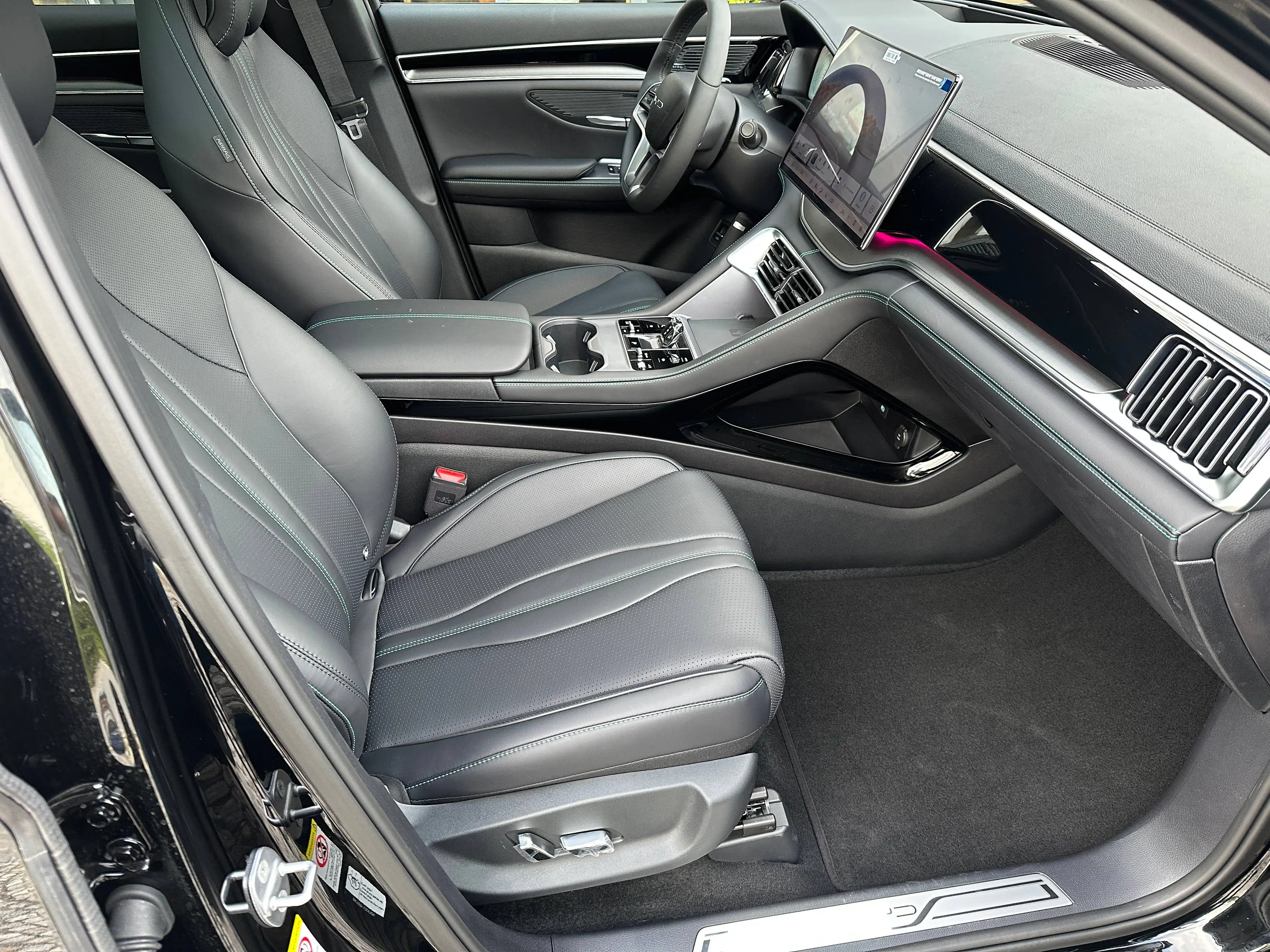 BYD Seal U SEAL U DM-i PHEV AWD Design +DACH+360°+HUD+ — photo 10