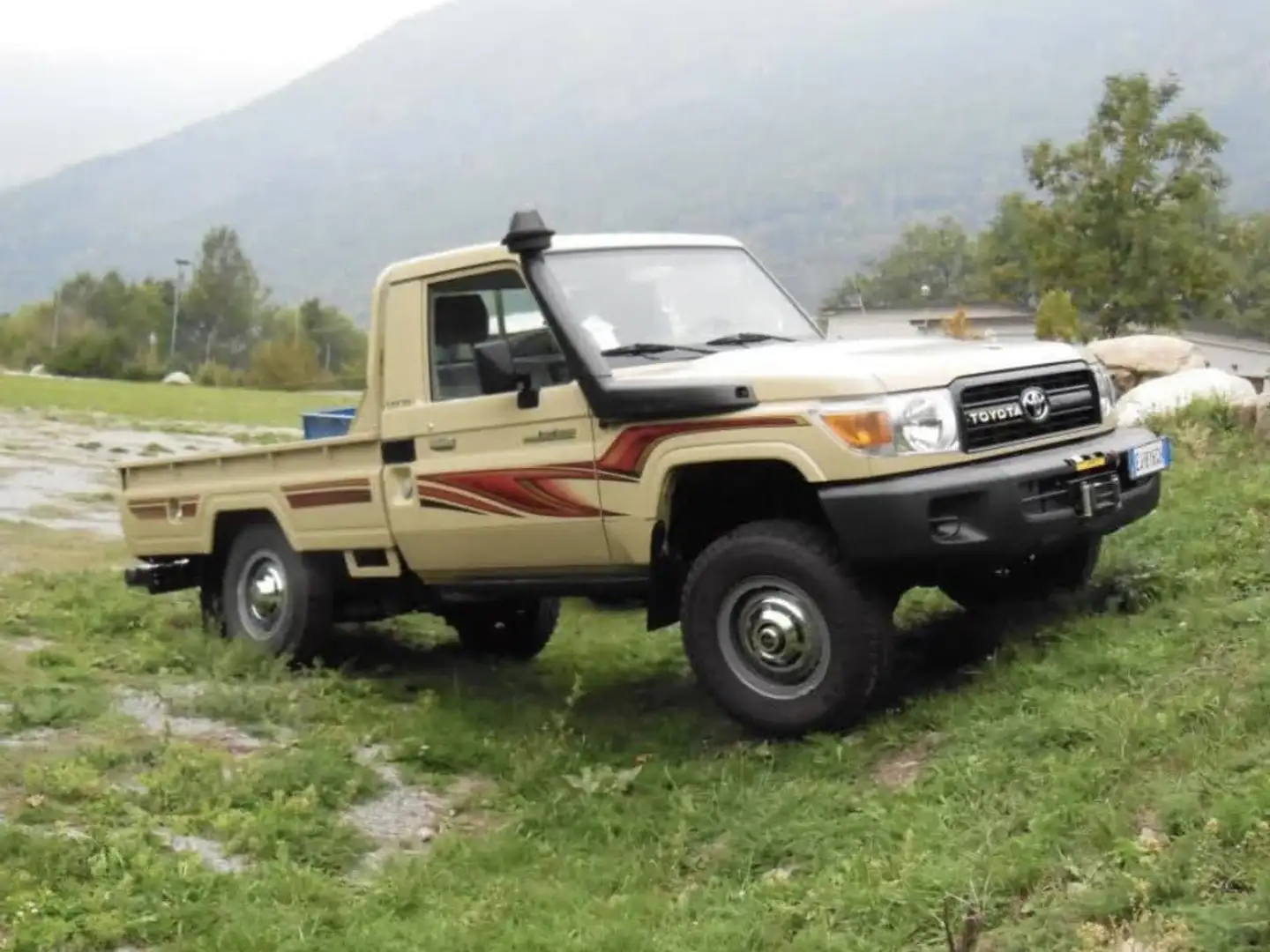 Toyota Pick up 4000 V6 benzina Beige - 2