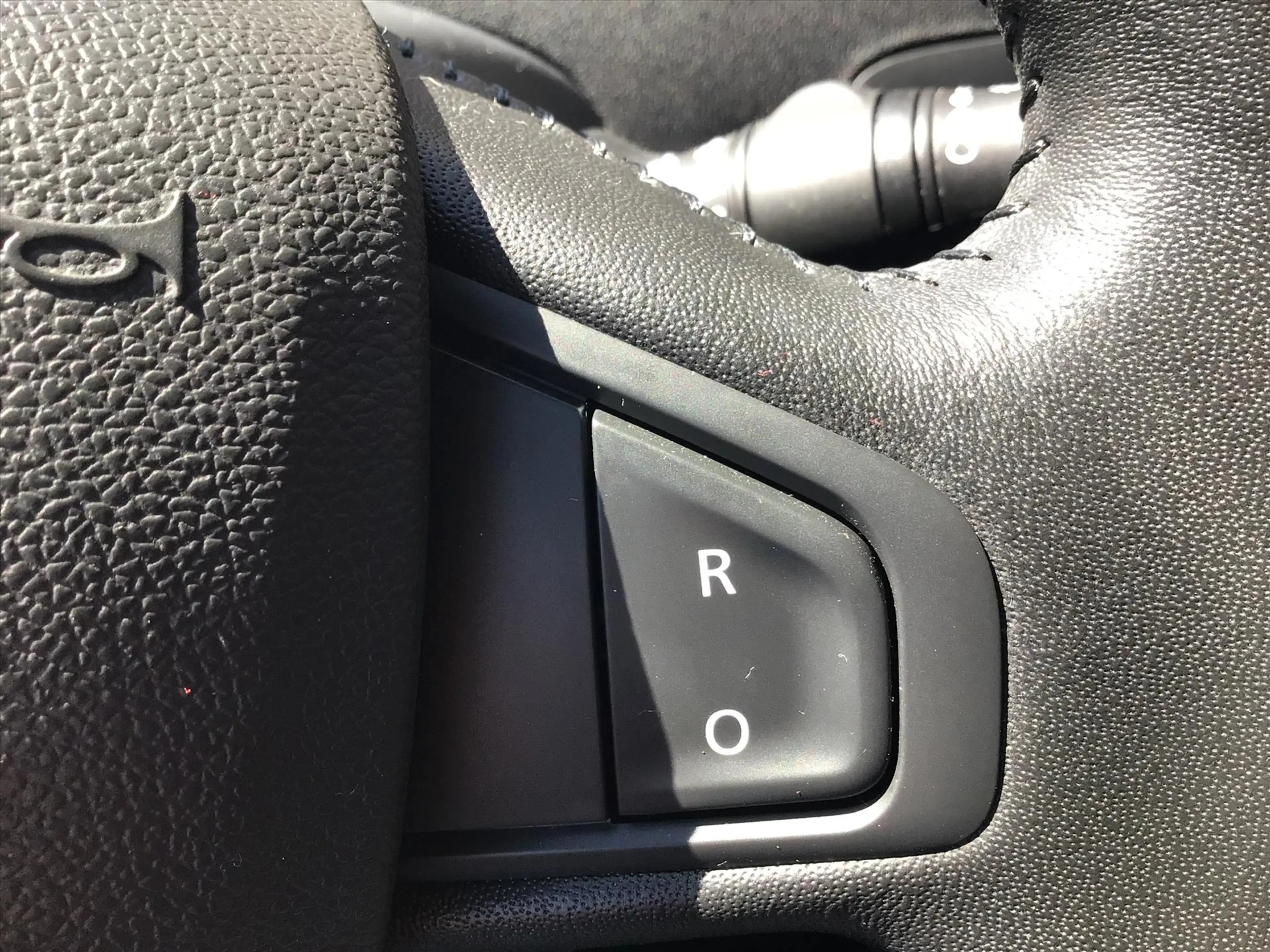 Renault Scenic Energy TCe 115 Stop & Start Serie Limitee Collecti — photo 13