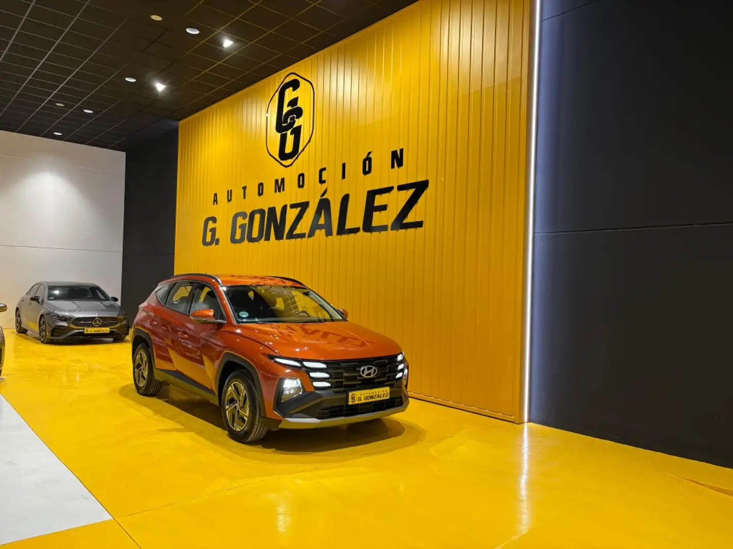 Hyundai TUCSON 1.6 T Maxx Orange - 1