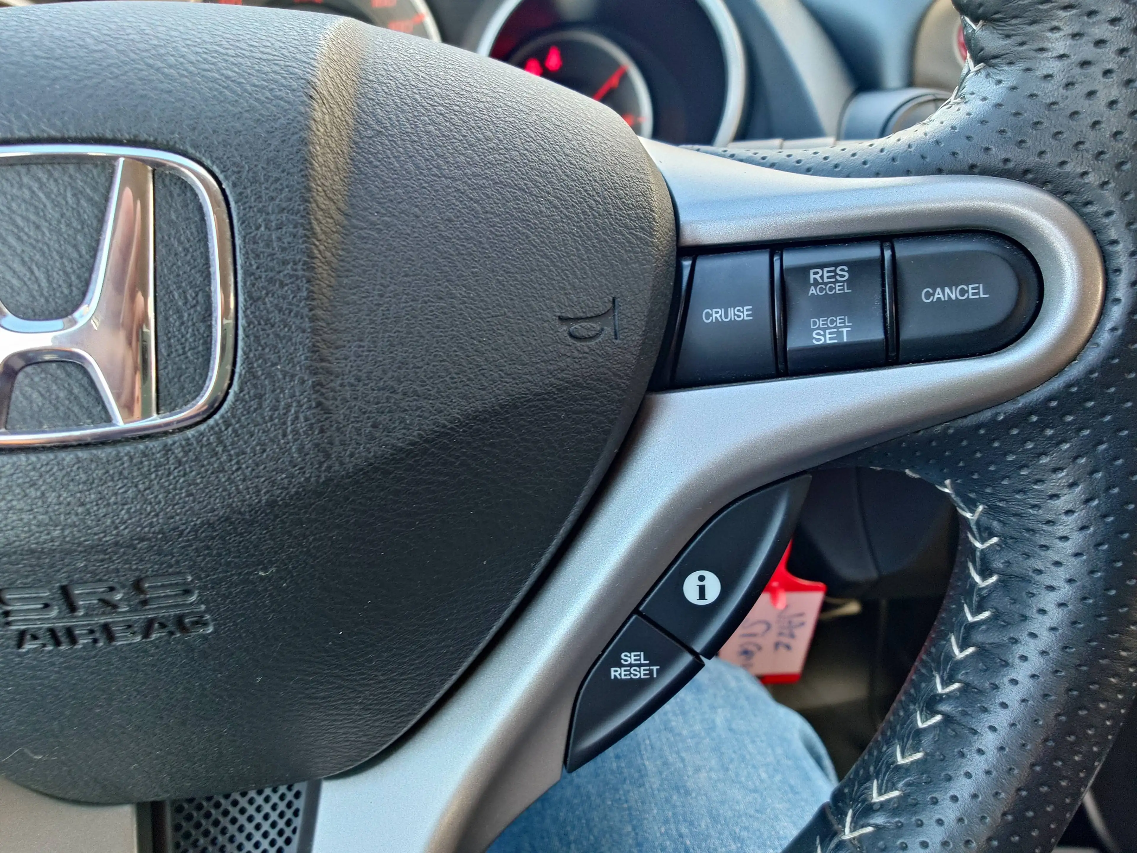 Honda Jazz Jazz 1.4i Si sport — photo 12