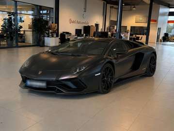 Aventador S