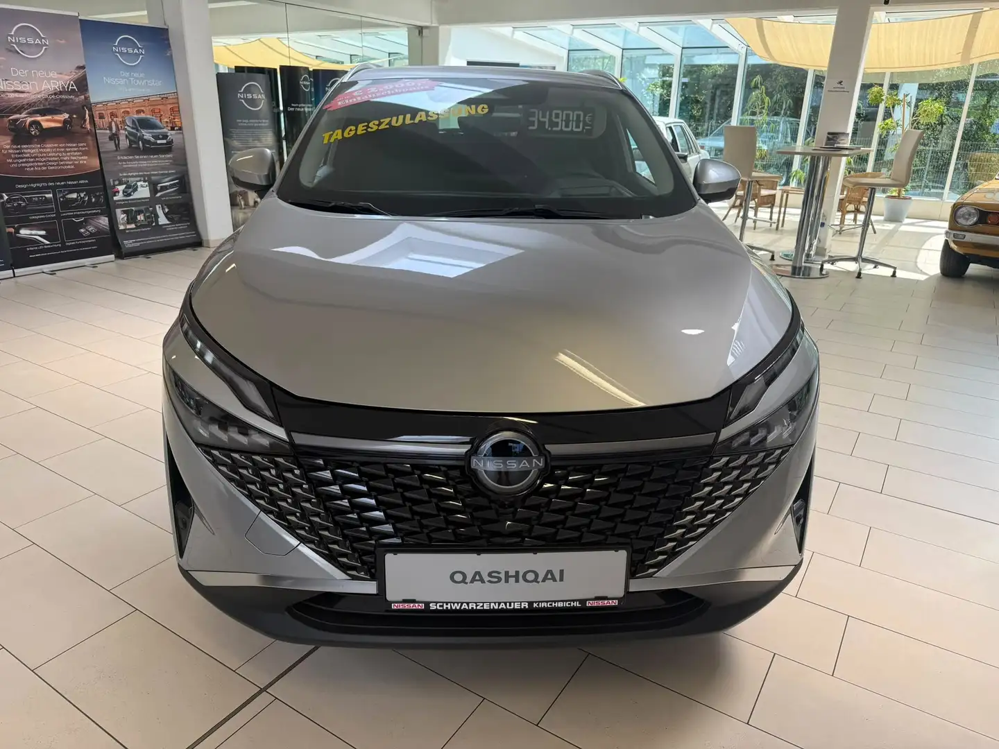 Nissan Qashqai N-Connecta+ Mild Hybrid Xtronic Silber - 2