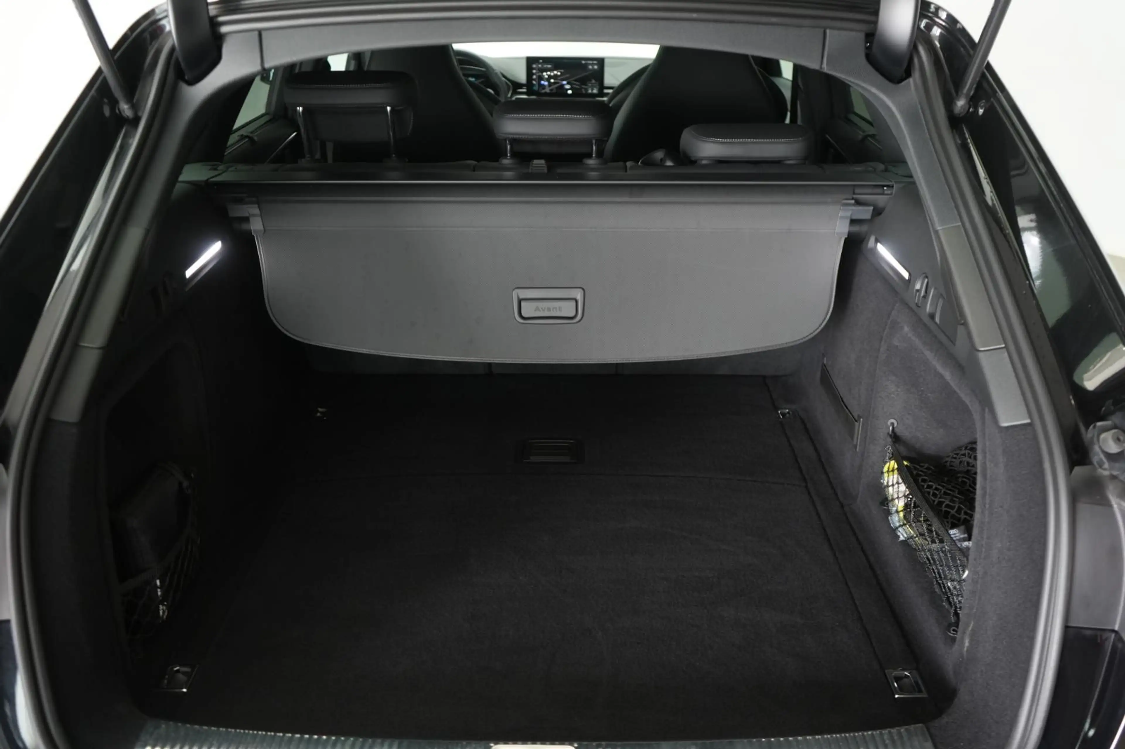 Audi S4 Avant TDI quattro ACC/Kamera/Pano/B&O/Matrix/ — photo 36