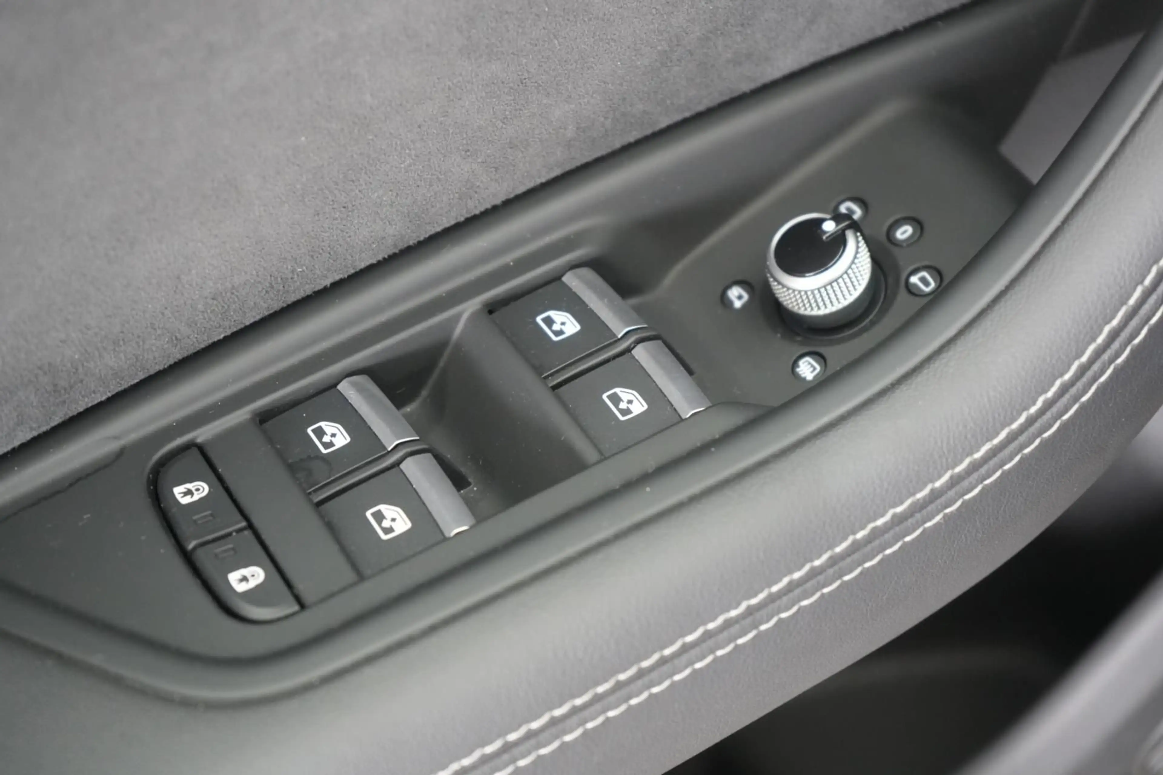 Audi S4 Avant TDI quattro ACC/Kamera/Pano/B&O/Matrix/ — photo 29