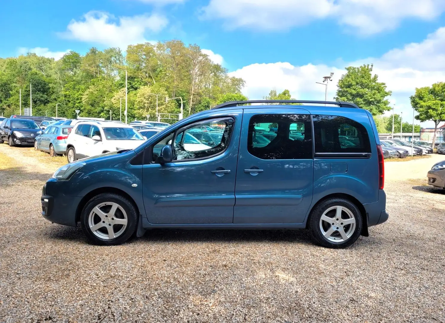Peugeot Partner Tepee Allure 1.6 Eu6*Klim*SZH*Temp*8xLMF Blau - 2