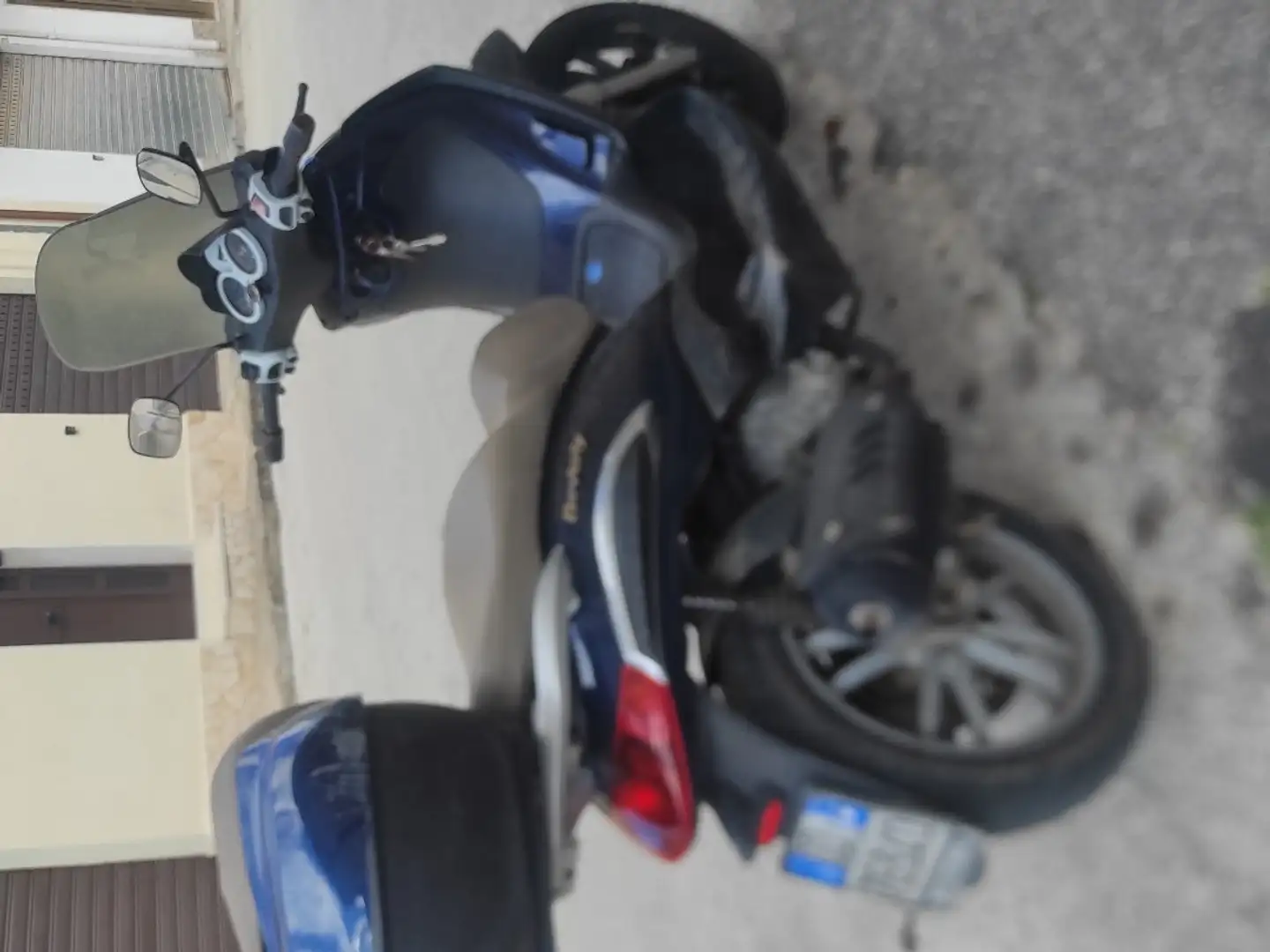 Piaggio Beverly 250 Beverly 250i Bleu - 2