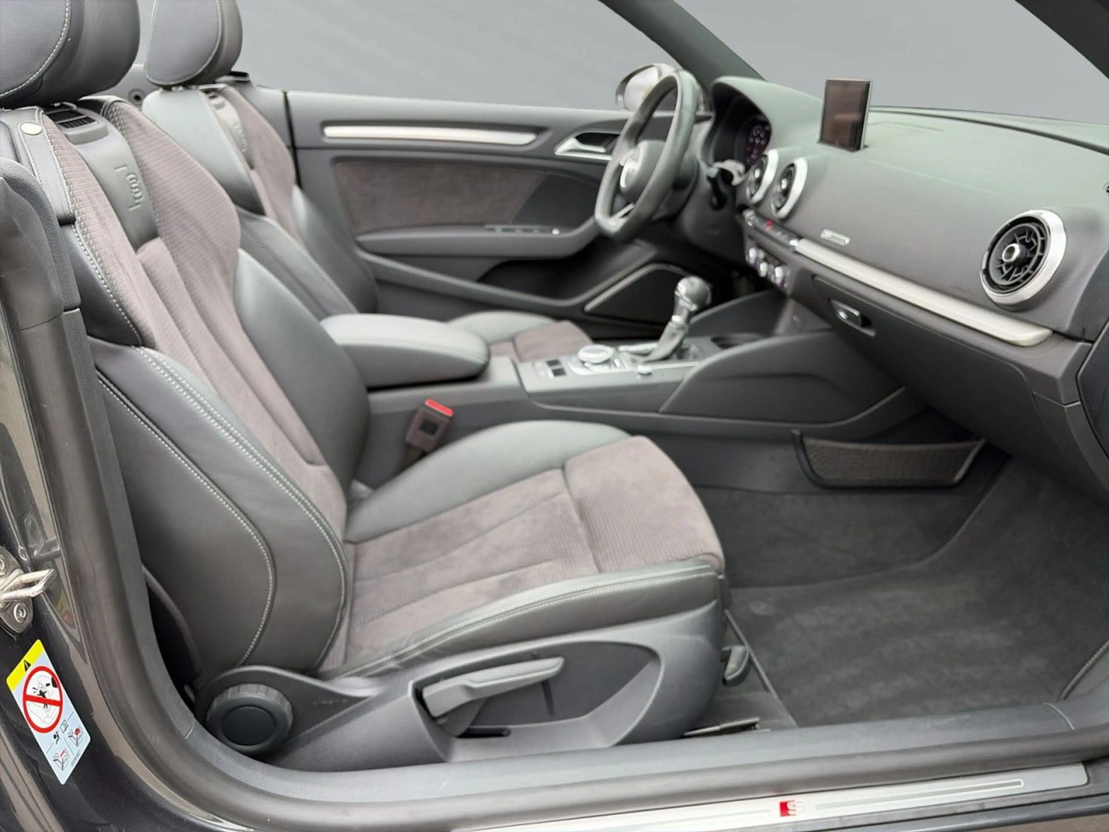 Audi A3 Cabriolet S-LINE 1.5 TFSI S tronic LED NAV B&O — photo 9