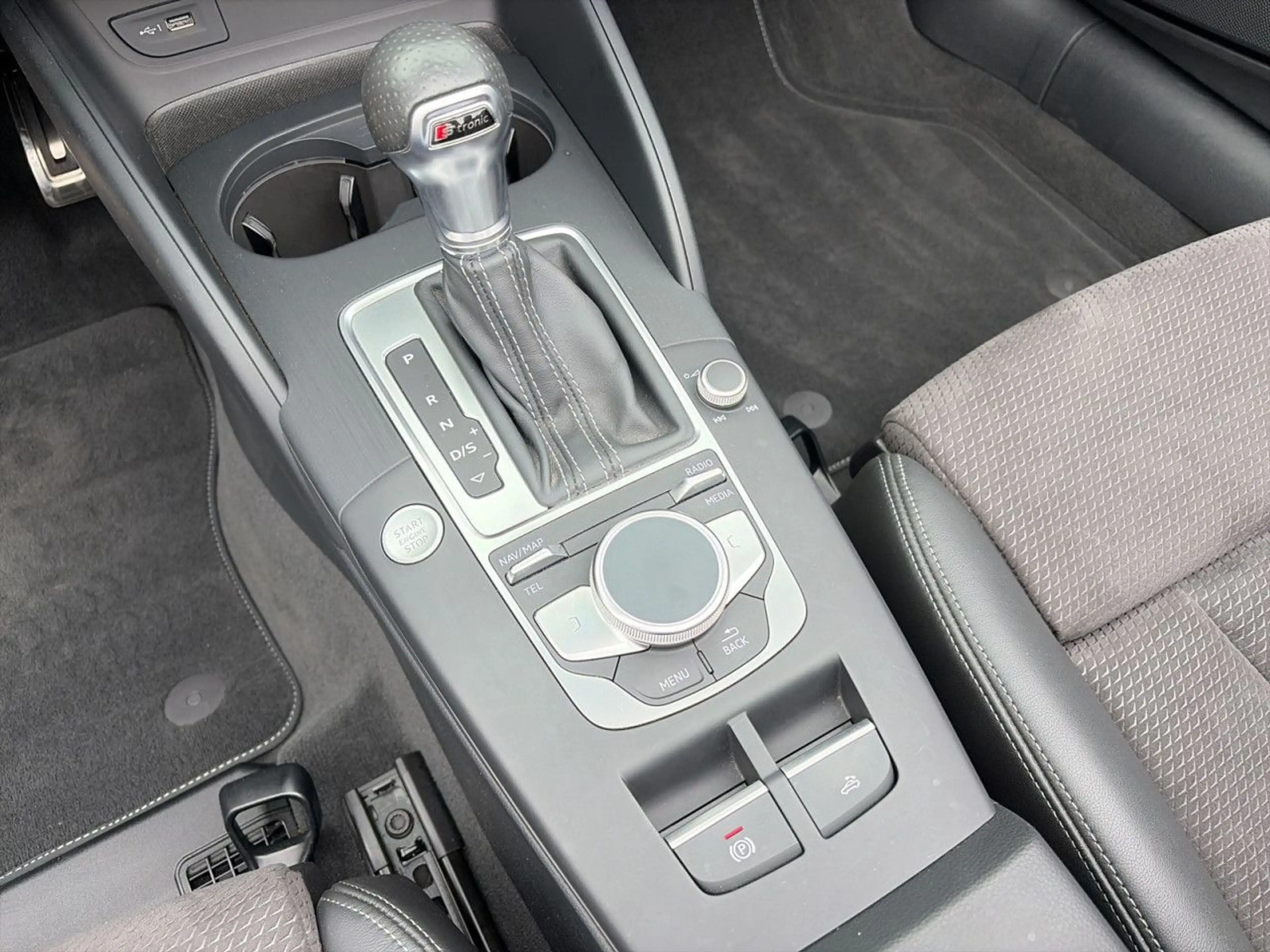 Audi A3 Cabriolet S-LINE 1.5 TFSI S tronic LED NAV B&O — photo 15
