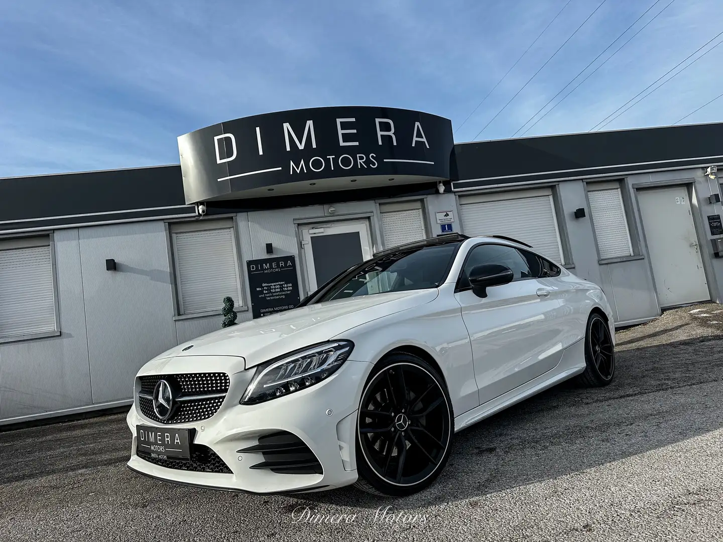 Mercedes-Benz C 220 C220d Coupe AMG-LINE, PANORAMA, NIGHT, DISTRONIC Blanc - 1