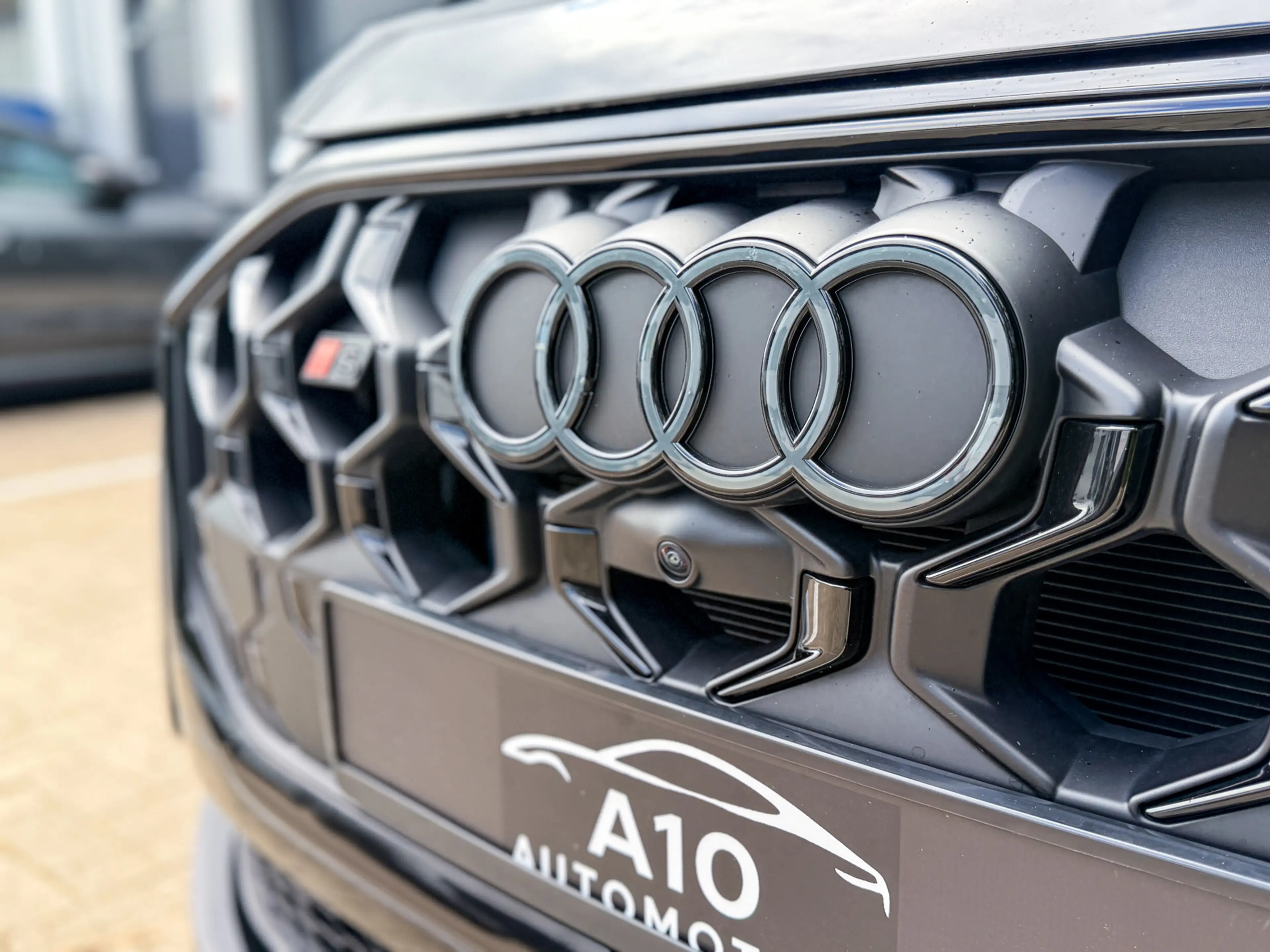 Audi SQ5 3.0 TFSI quattro 270 kW edition one — photo 8