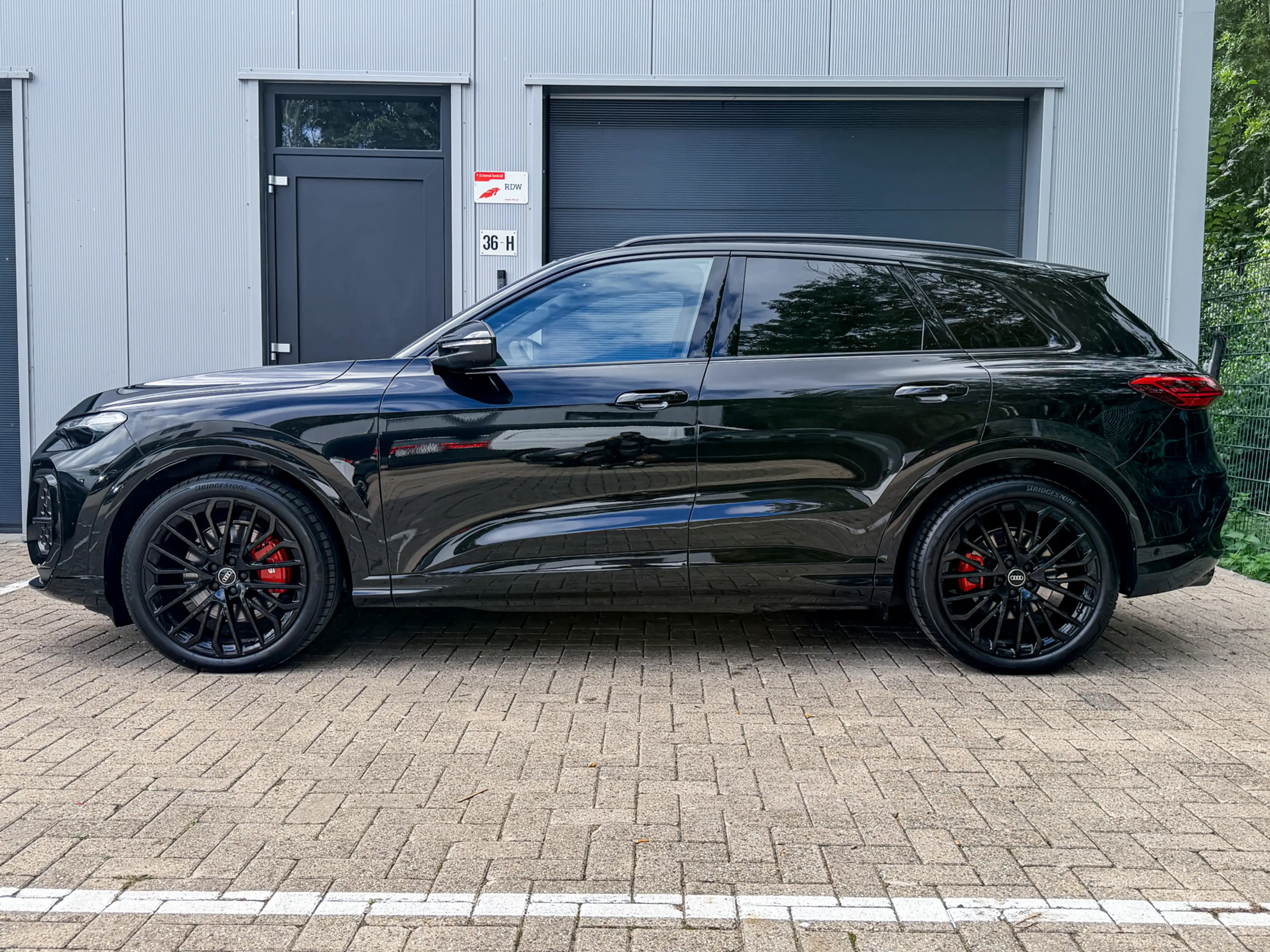 Audi SQ5 3.0 TFSI quattro 270 kW edition one — photo 3