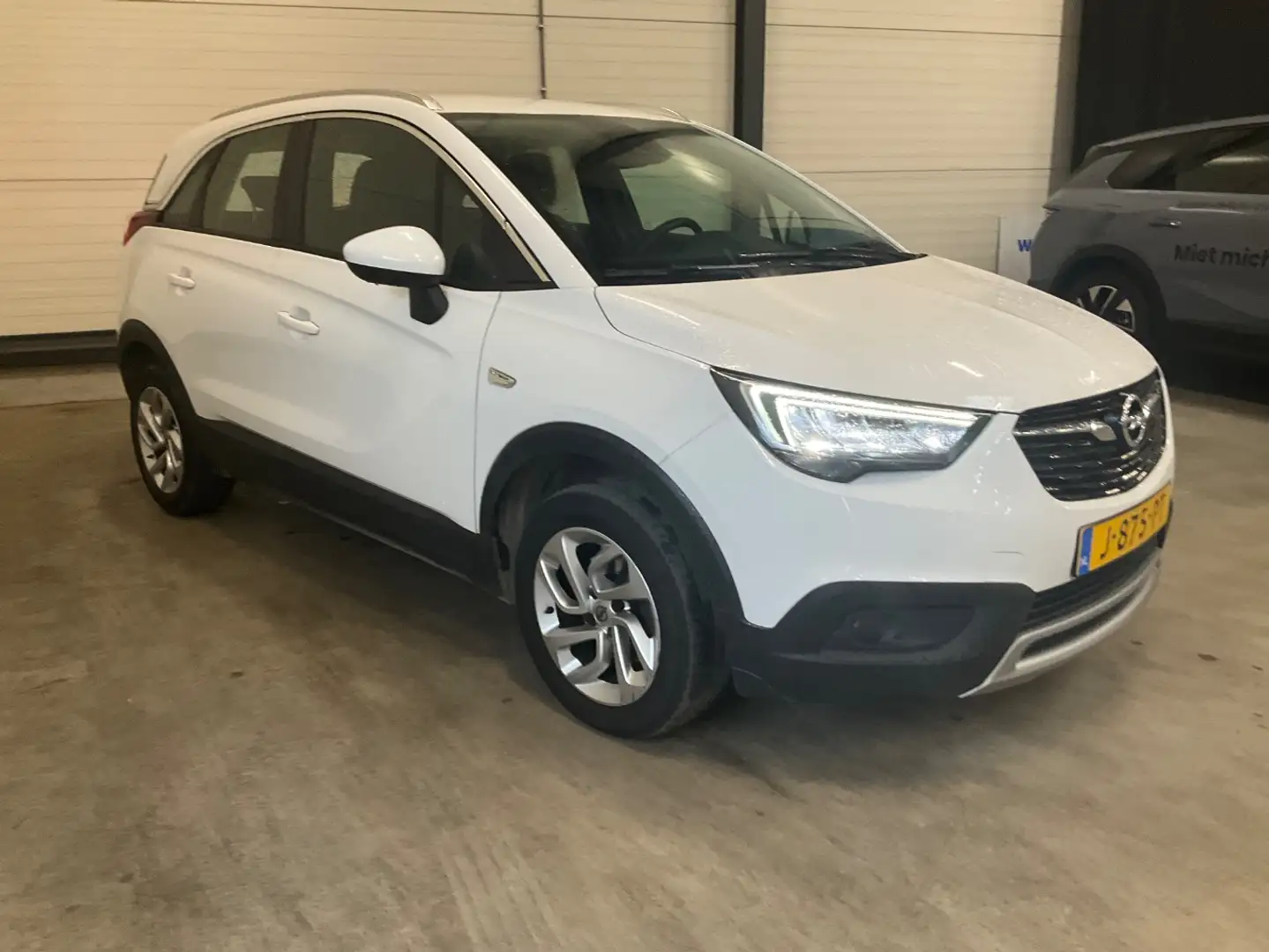 Opel Crossland X 1.2 Turbo Innovation Blanc - 2
