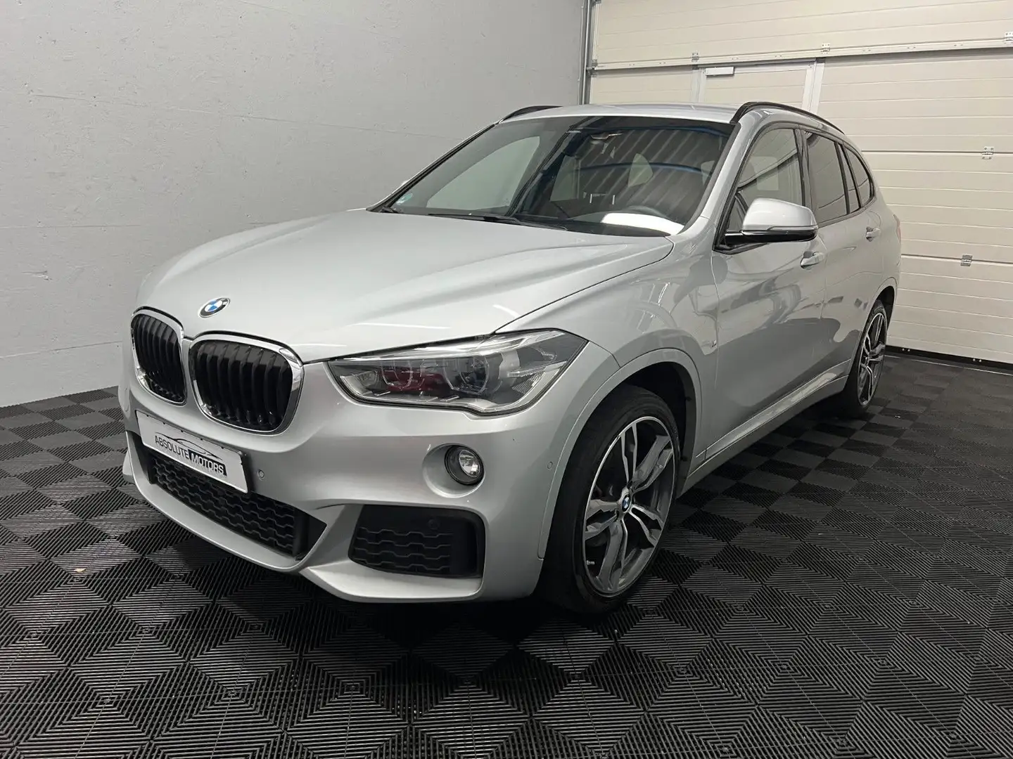BMW X1 xDrive 18d M Sport *HUD *LED *1.Hd Silber - 1