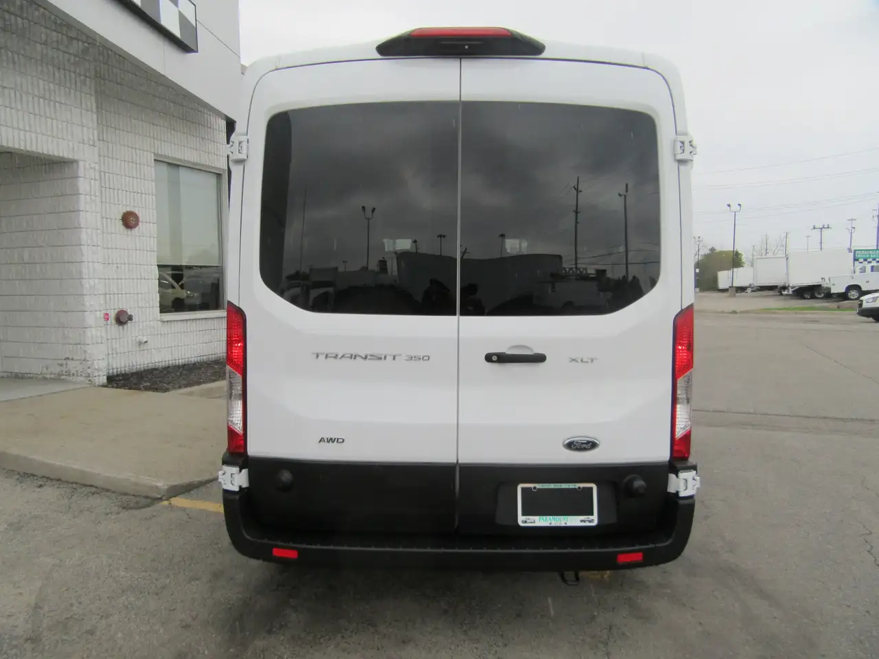 Ford Transit снимка Ford Transit