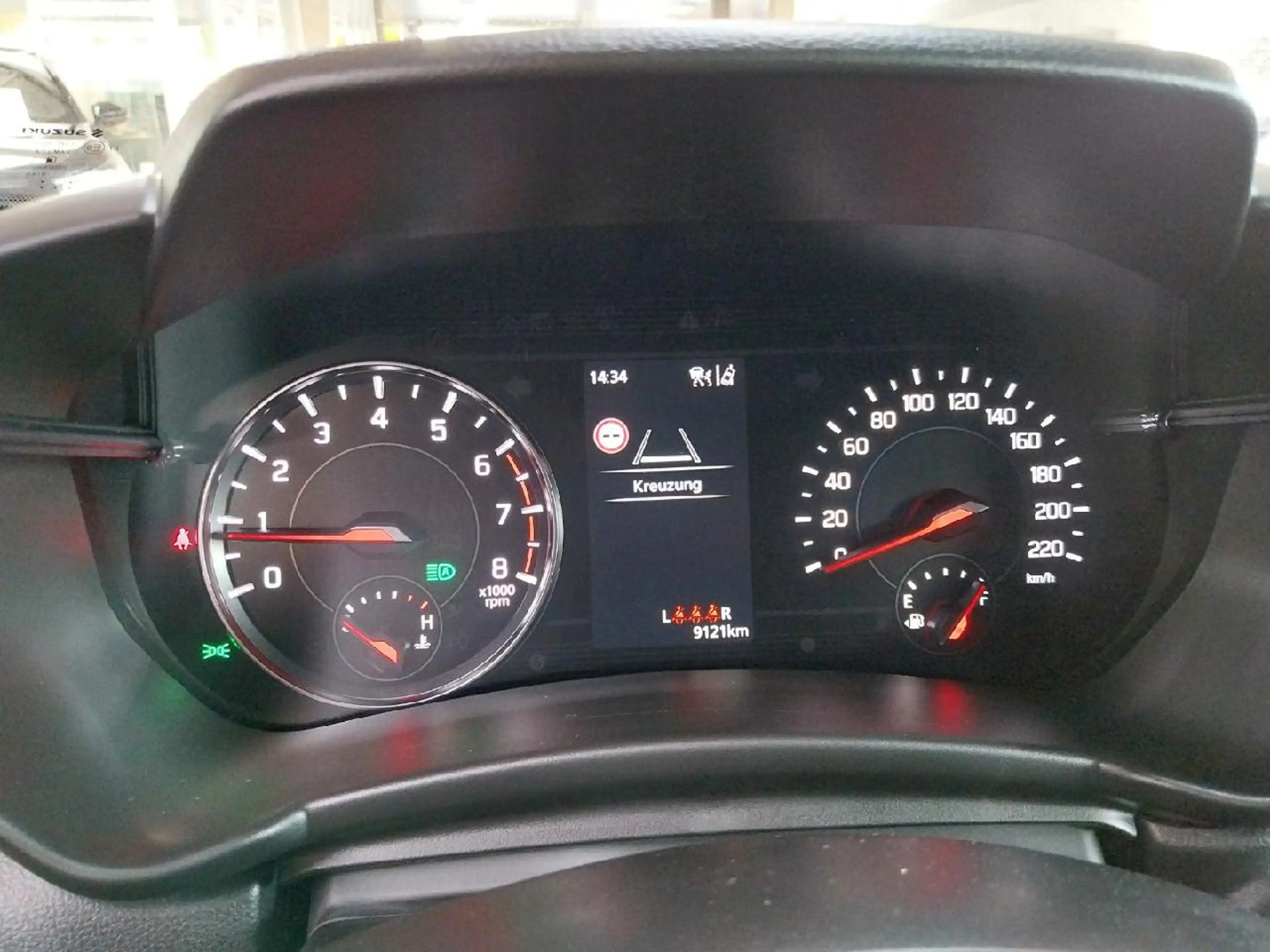 Suzuki Swift 1.2 Dualjet Hybrid 61 kW Comfort — photo 14
