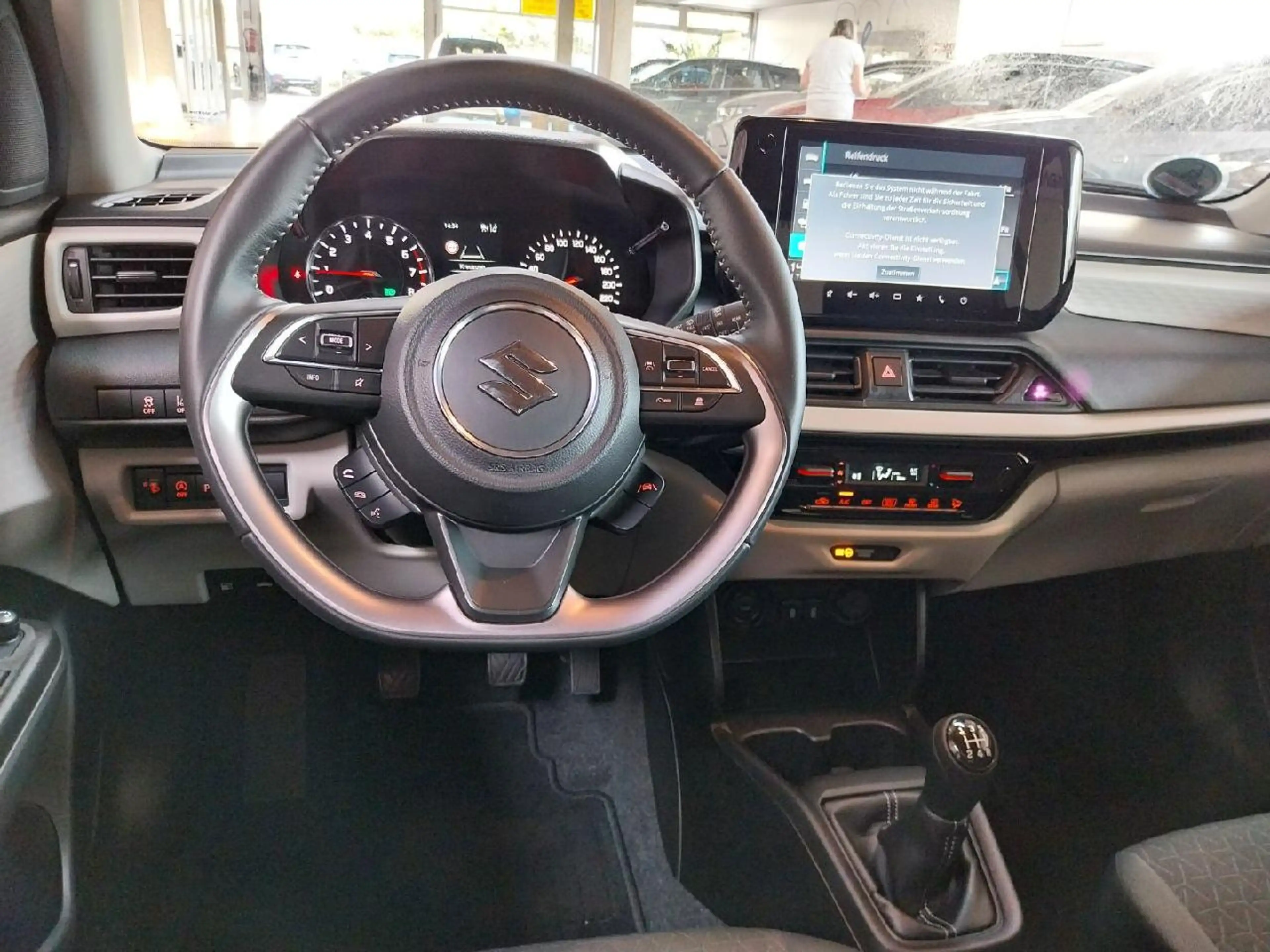 Suzuki Swift 1.2 Dualjet Hybrid 61 kW Comfort — photo 13