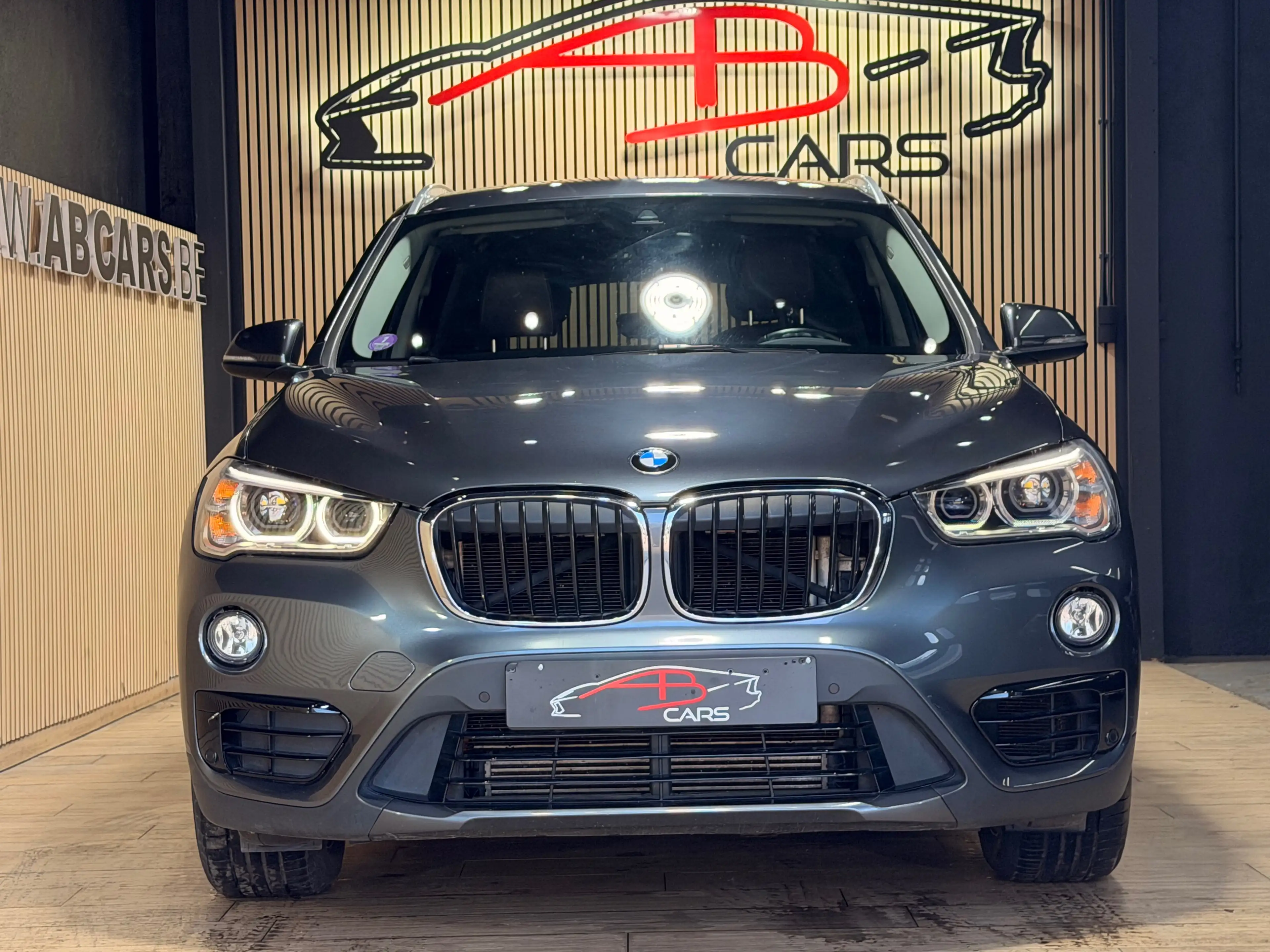 BMW X1 X1 2.0iA sDrive20 * SPORT * GARANTIE 12 MOIS * 1ER PROPRIETAIRE * — photo 7
