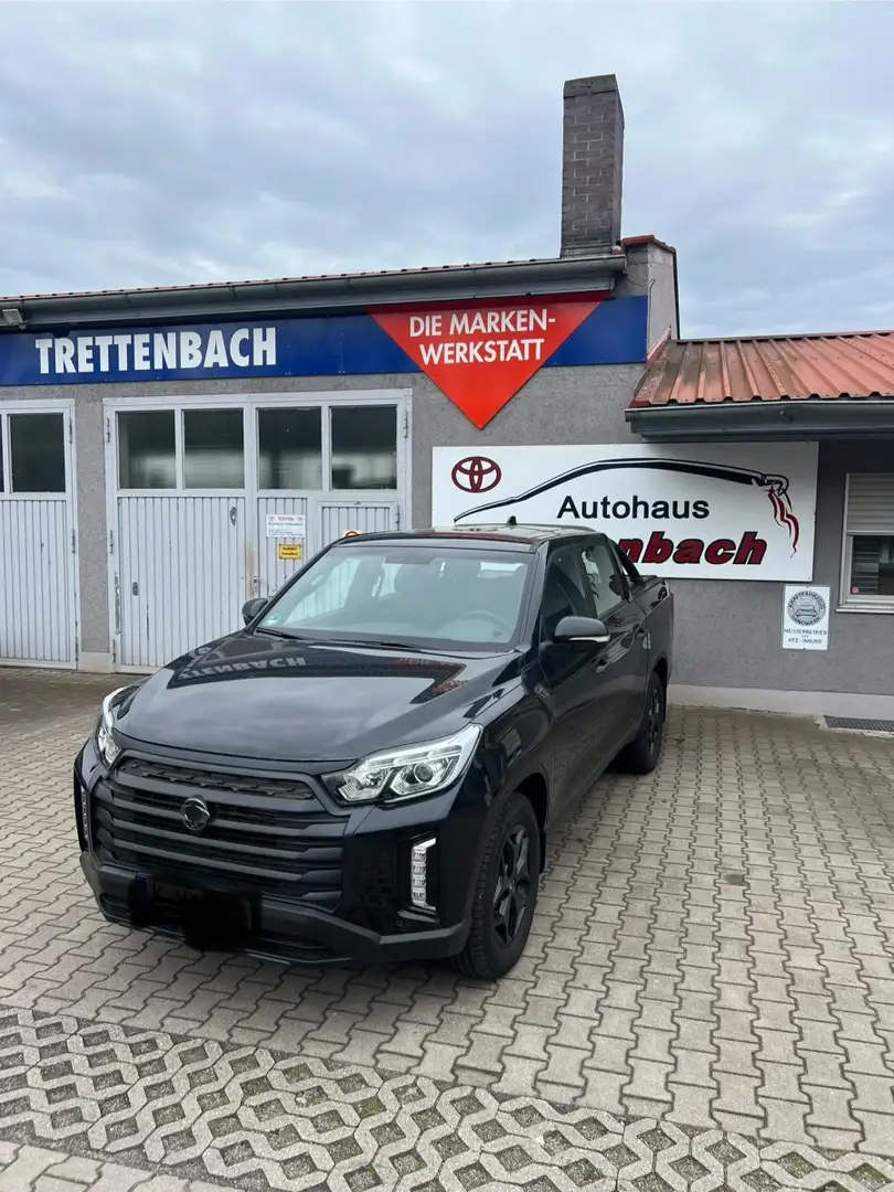 SsangYong Musso Blackline Fekete - 1