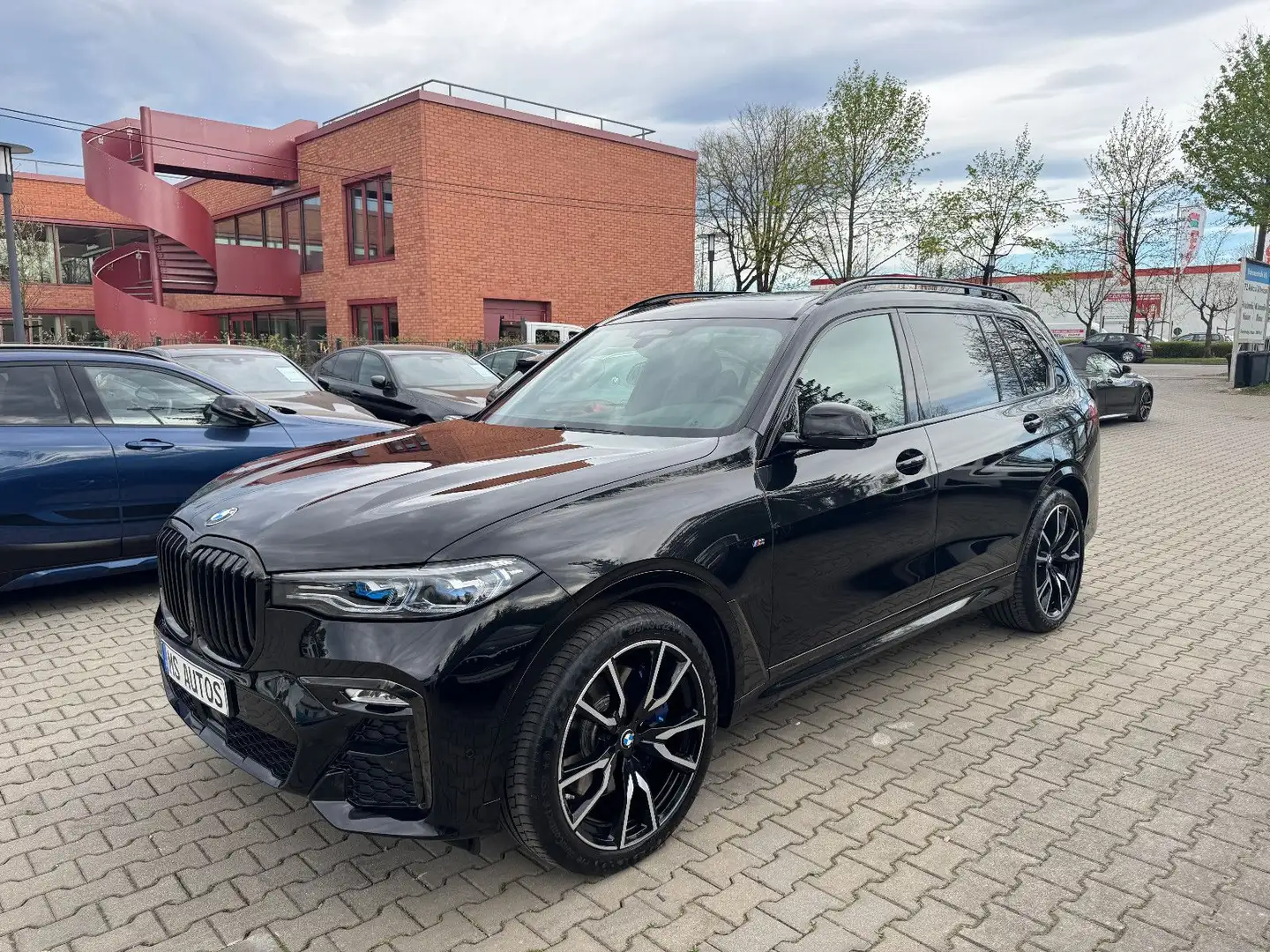 BMW X7 xDrive 40 d MSport*WinterP*Panorama*ACC*Laser Noir - 1
