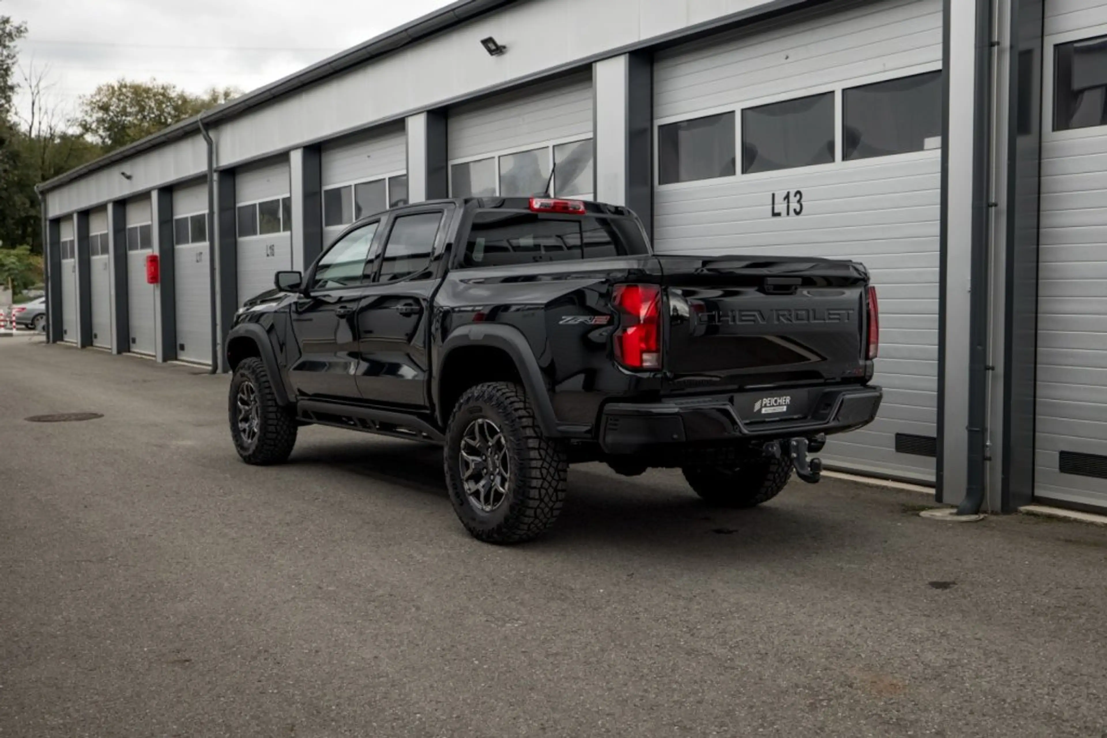 Chevrolet Colorado ZR2 Crew Cab 4x4 — photo 6