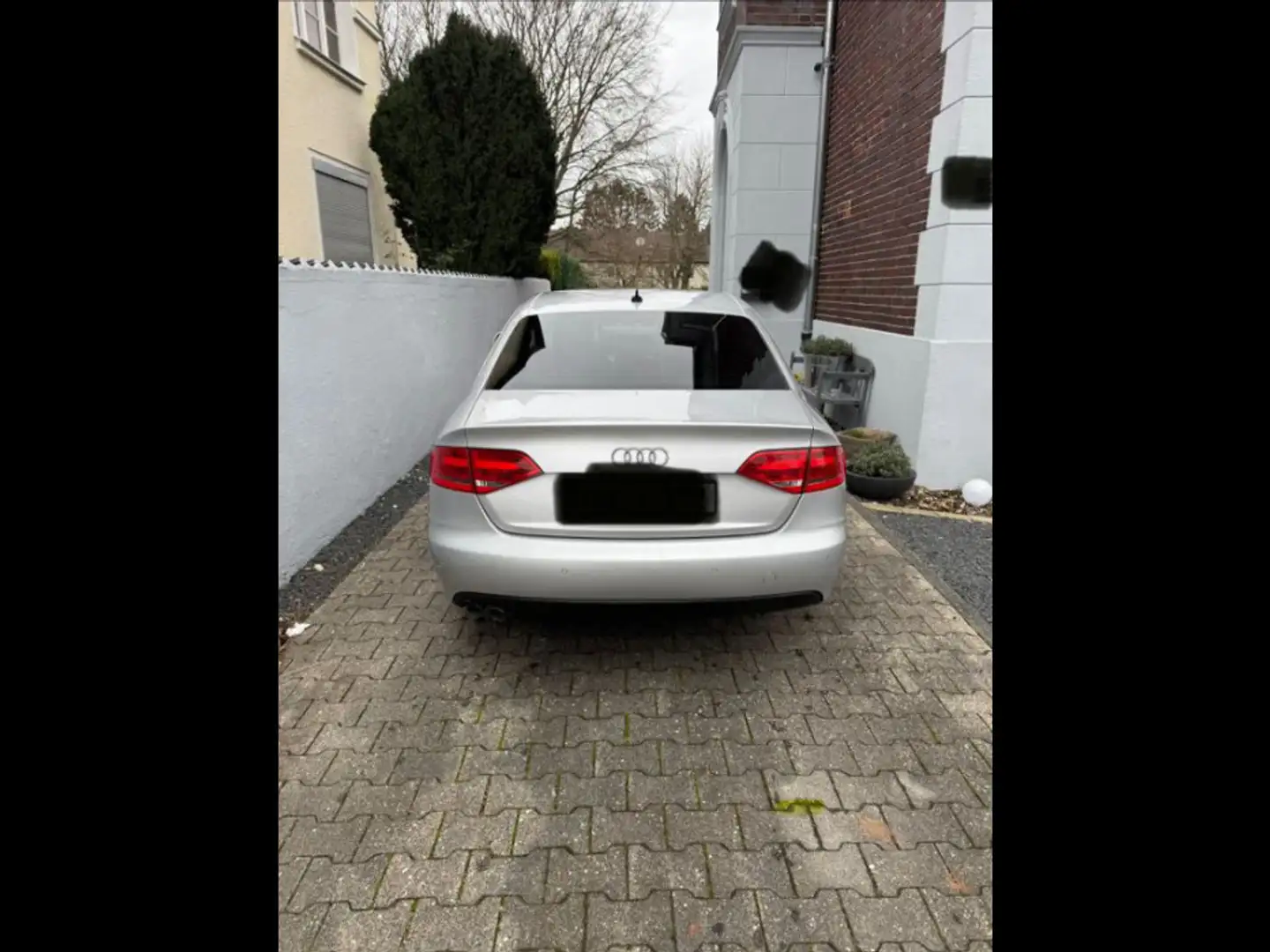 Audi A4 Ambition Grau - 2